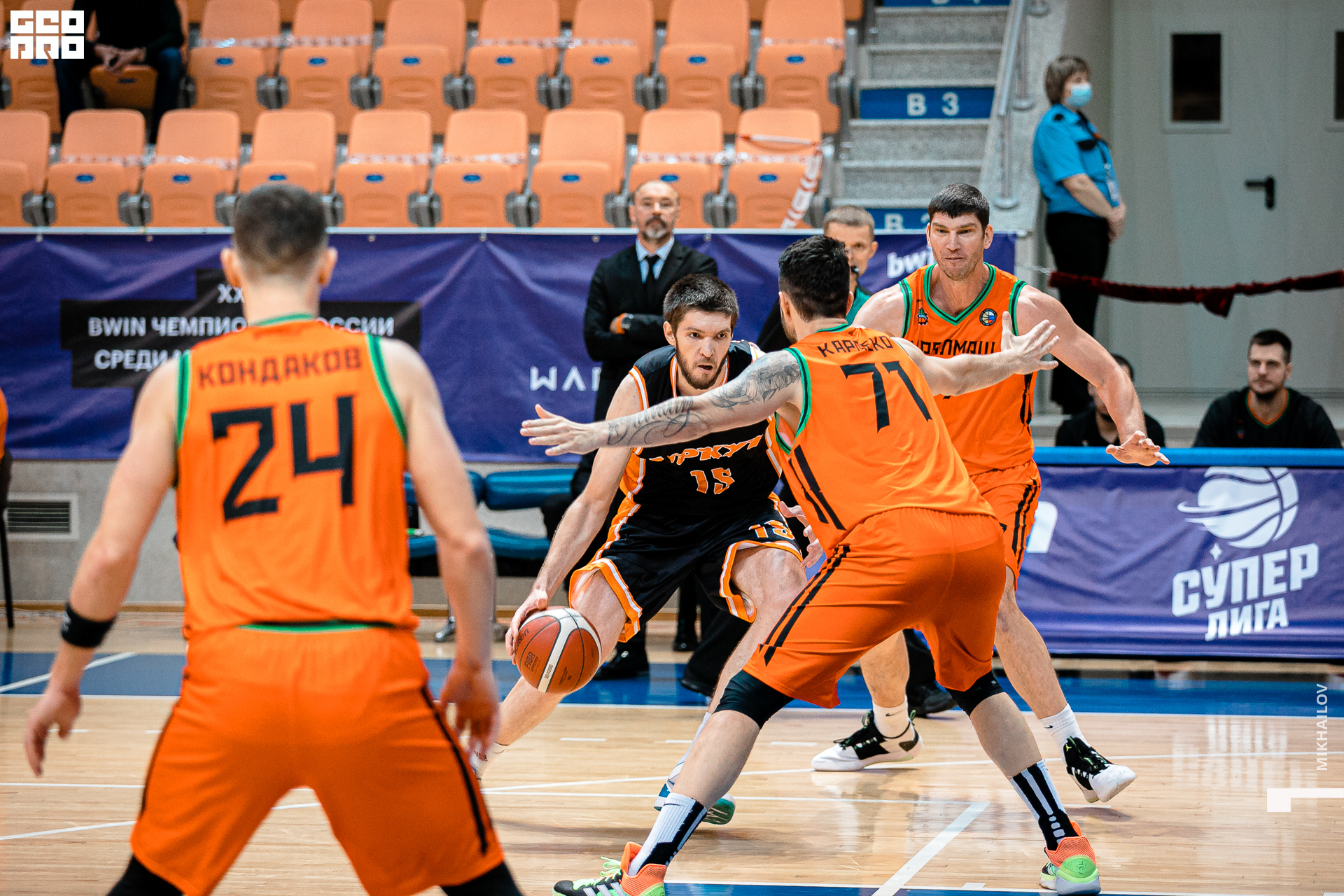 210-21-10-2020-18-23- Uralmsh - Mikhailov - 1920.jpg