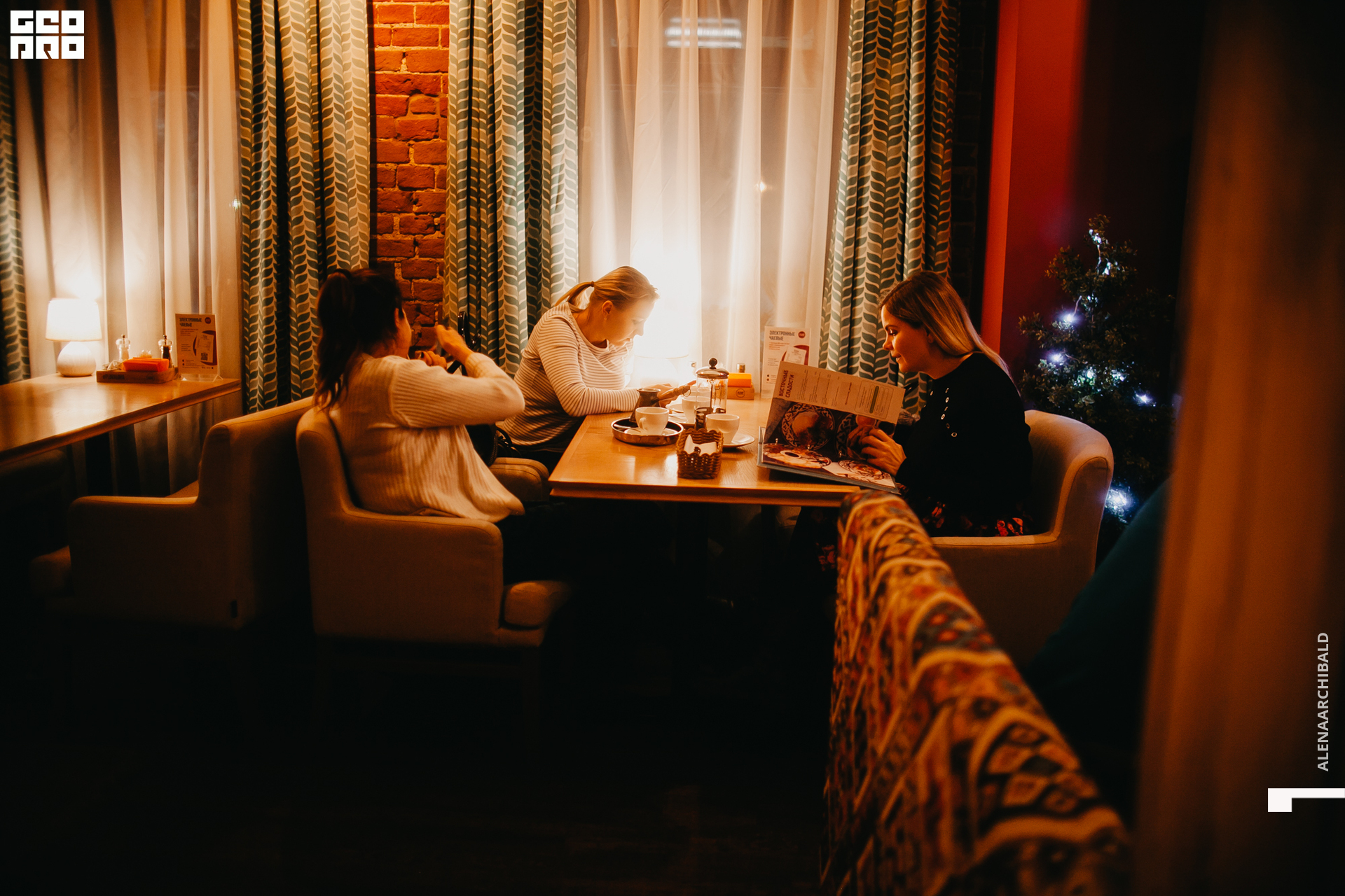 2019-12-06 20-00-36_alenaarchibald_0048.jpg