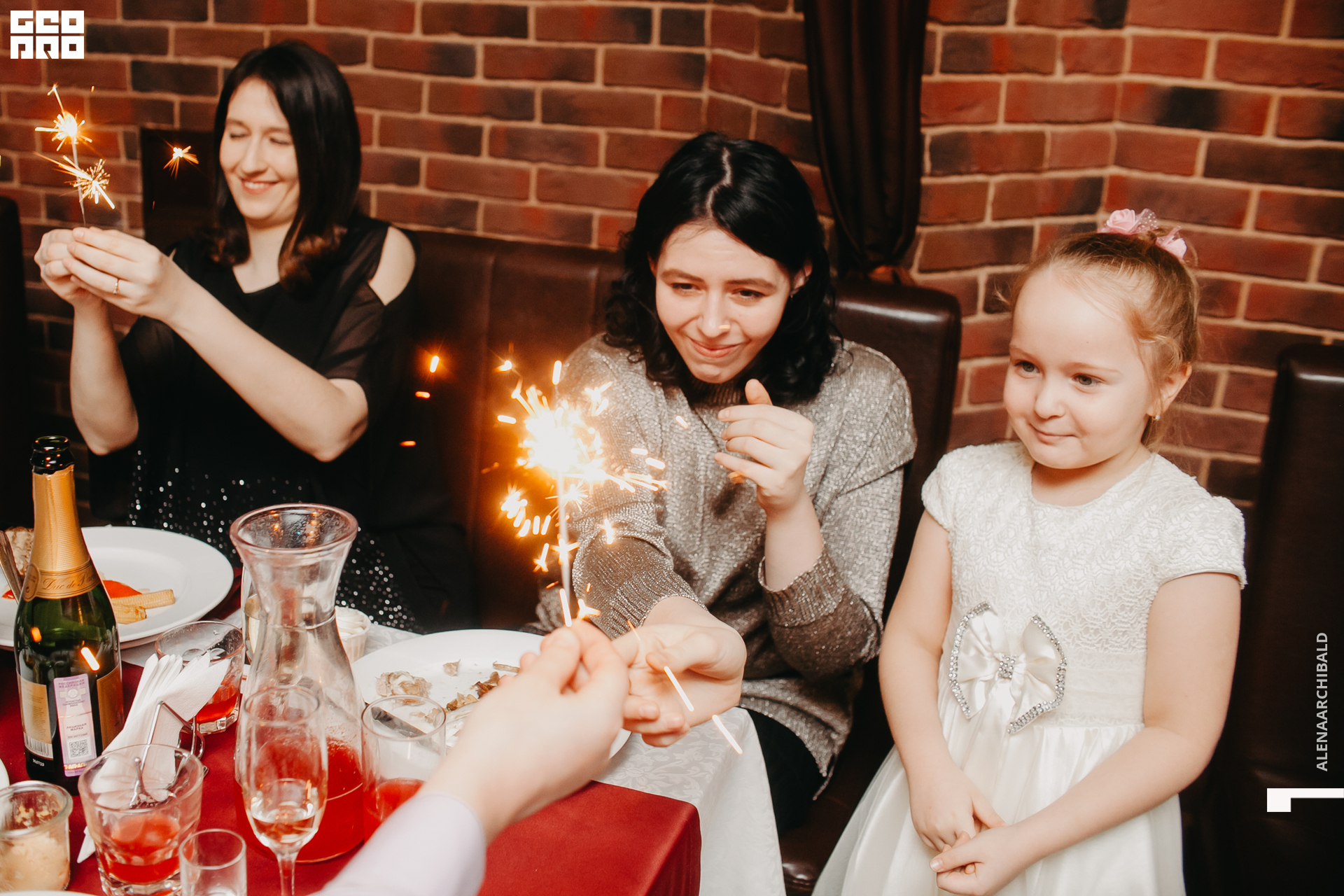 2019-12-31 21-30-25_alenaarchibald_0215.jpg