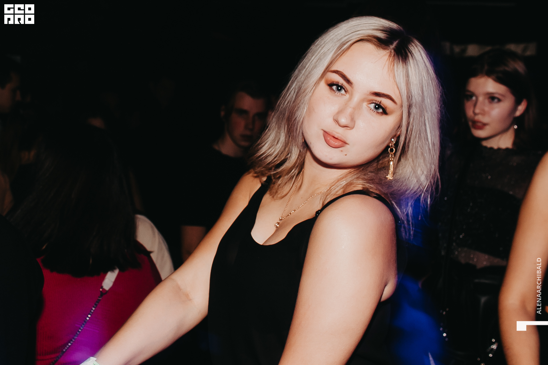 2020-11-07 00-40-17_alenaarchibald_036.JPG