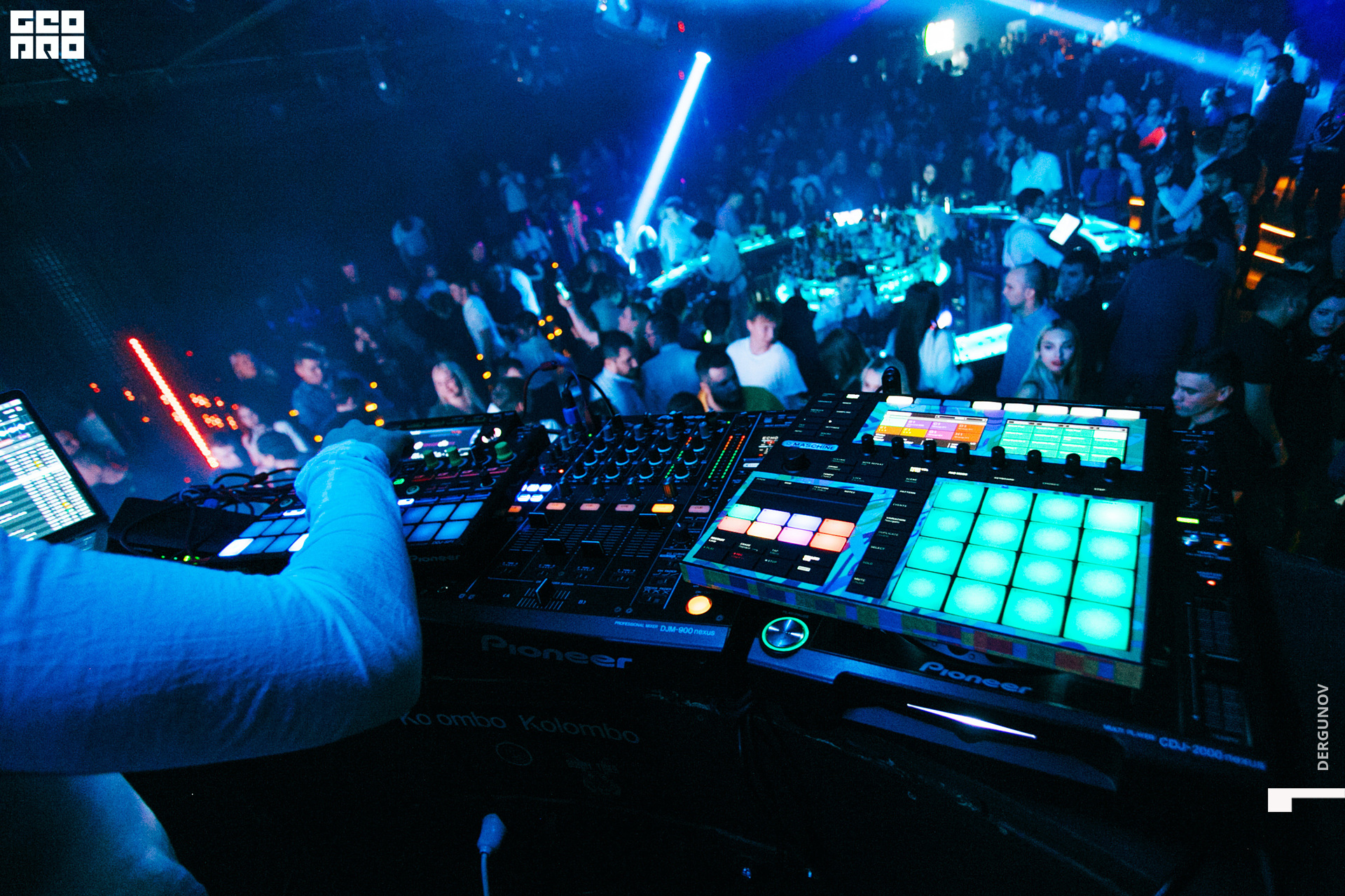 2019-11-17 01-43-32IMG_8990.jpg