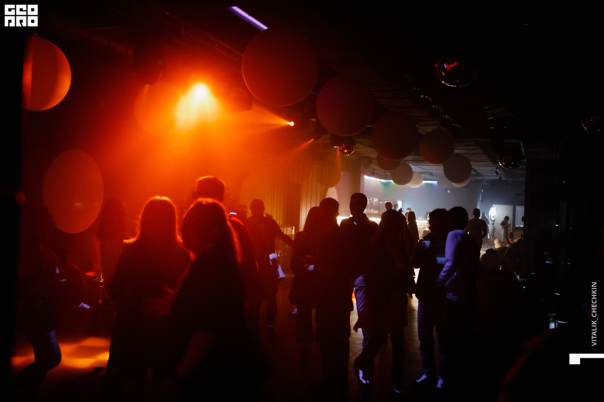 VOYAGE in MORE Art&Club 16