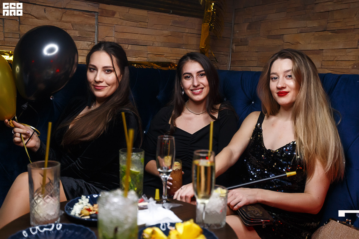 Friday party at Life Club 15