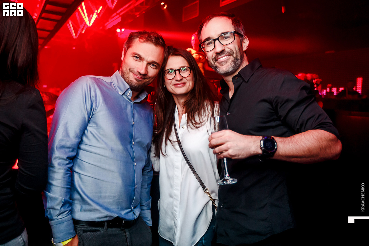 House of Madness I Friday Party at One Club Prague 8