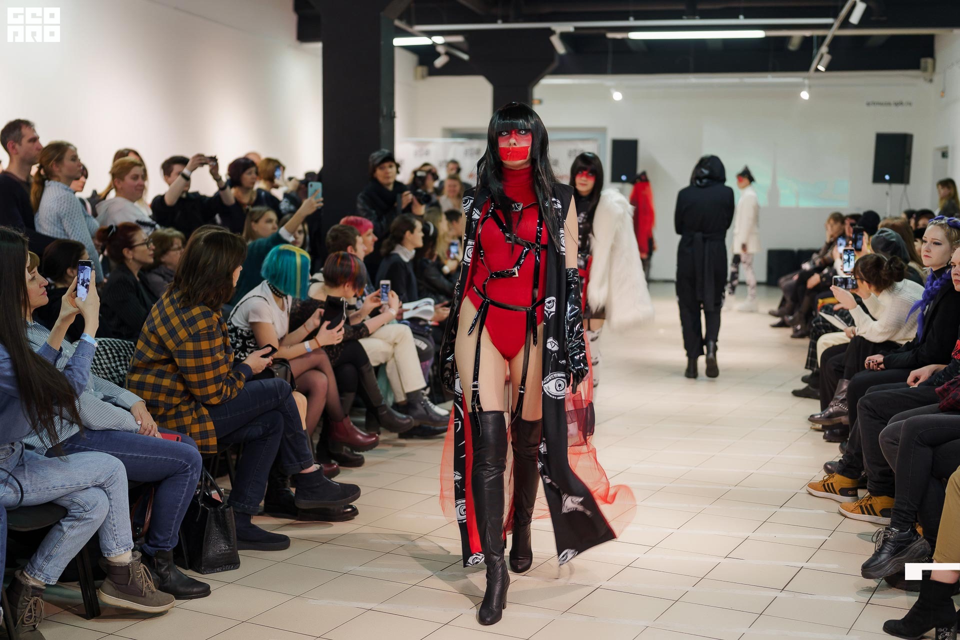 01.02.20_StreetFashionShow АртМуза_0629.JPG