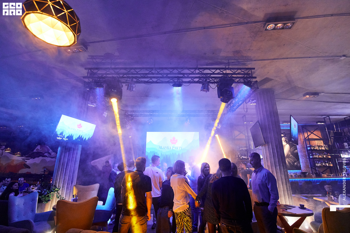 Alaska party в Canadian Club & Restaurant 23