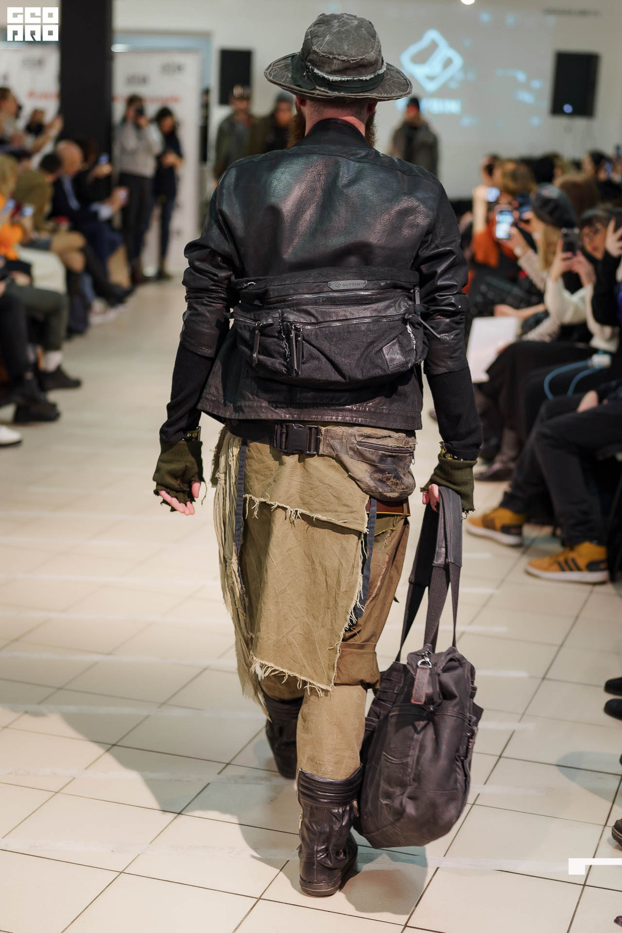 01.02.20_StreetFashionShow АртМуза_0535.JPG