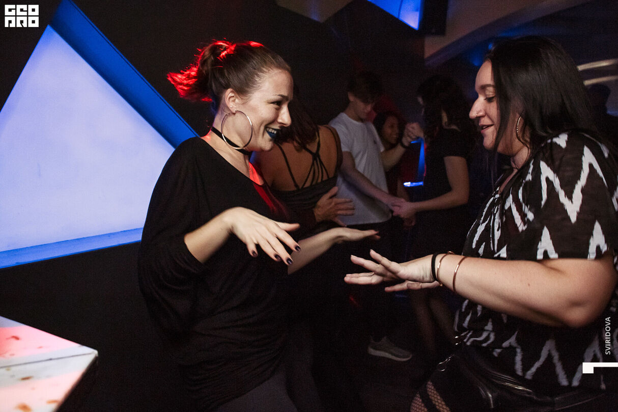 Fancy Friday // DJ Tipsy & Battle Lady 15