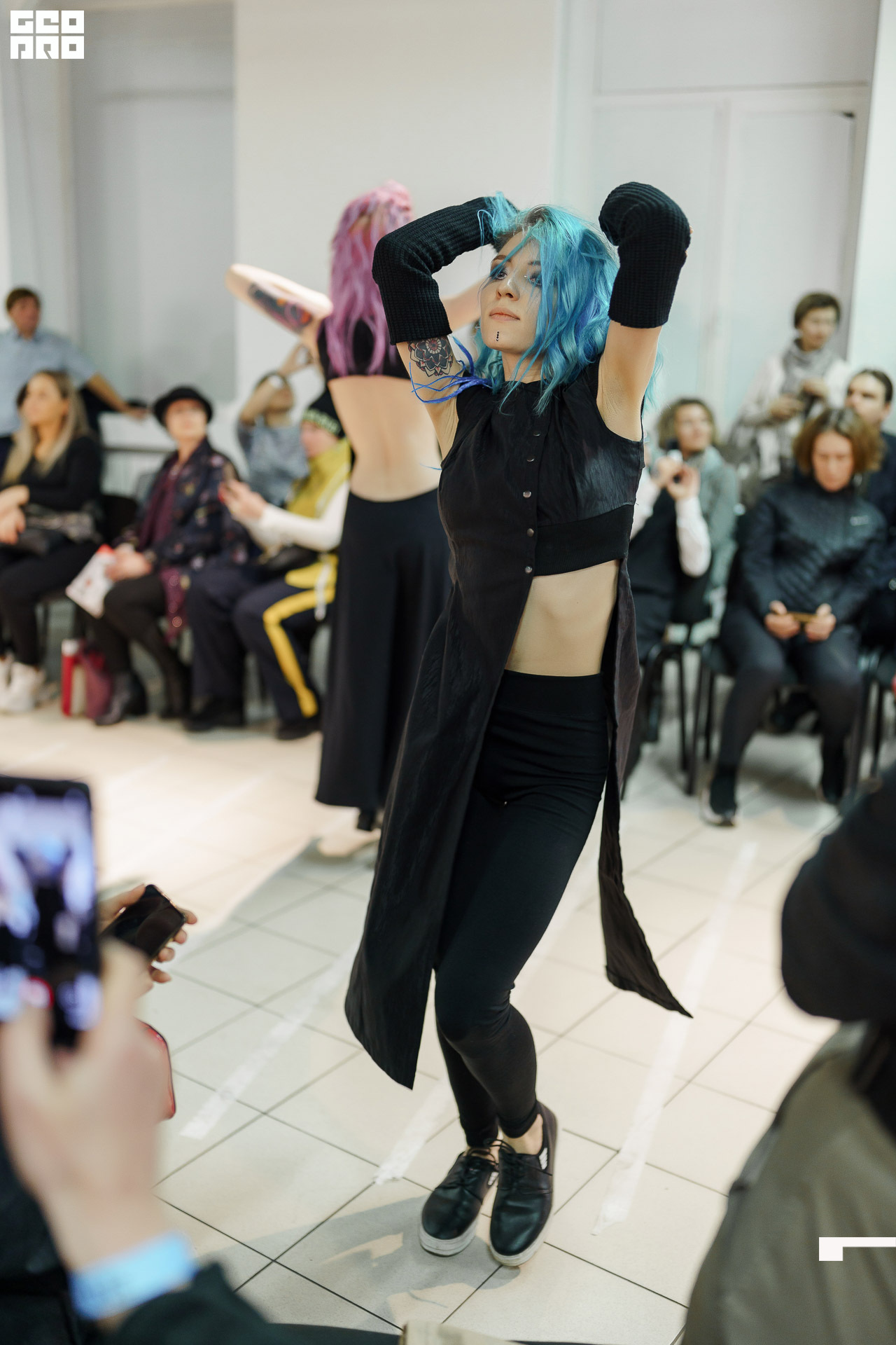 01.02.20_StreetFashionShow АртМуза_0975.JPG