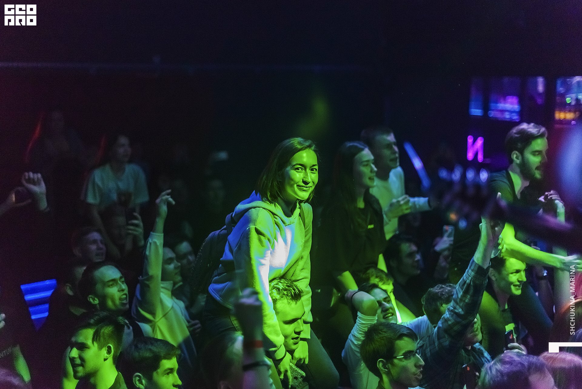 16.10.2019 неон-23.jpg