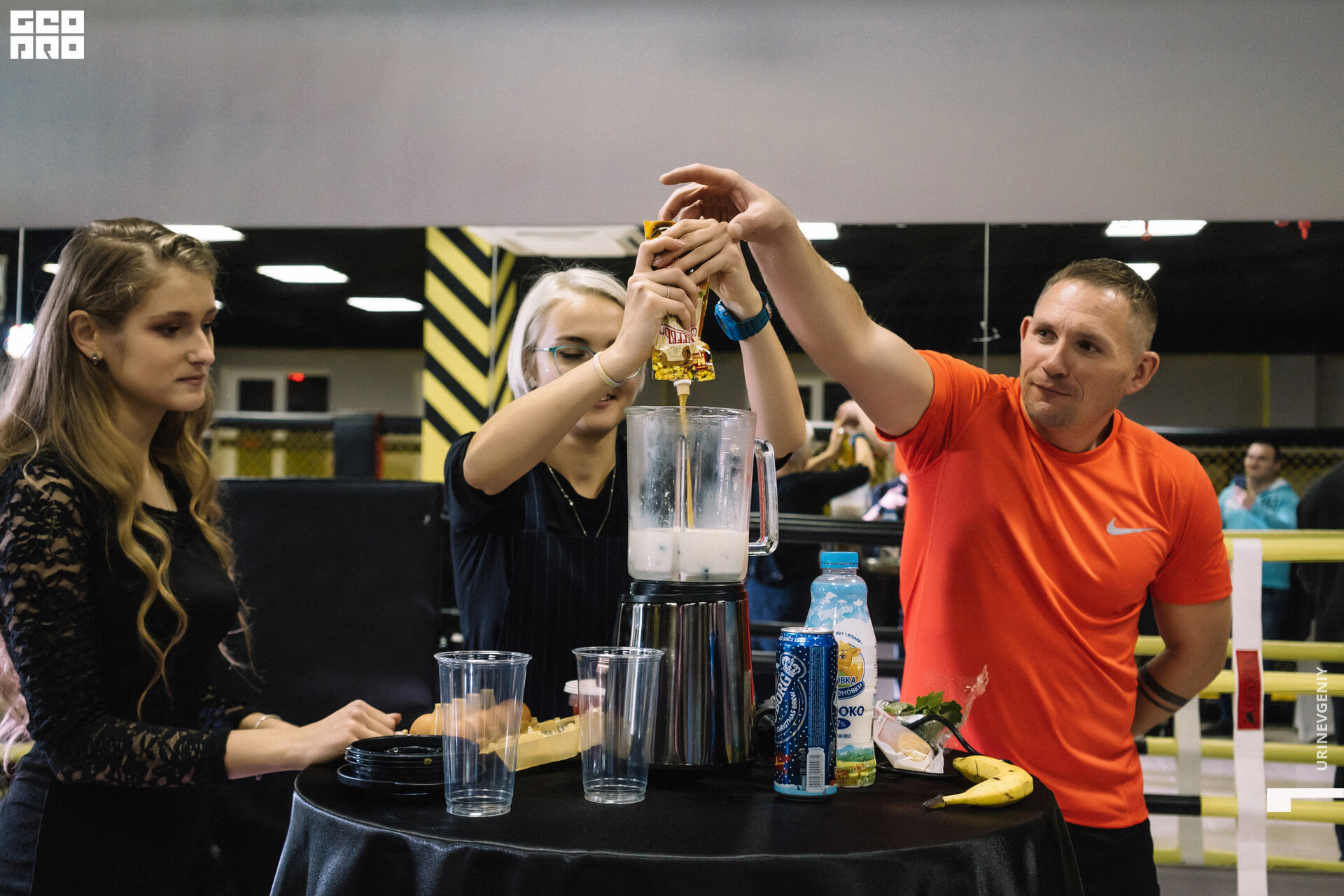 29.11. octagon fit (97).jpg