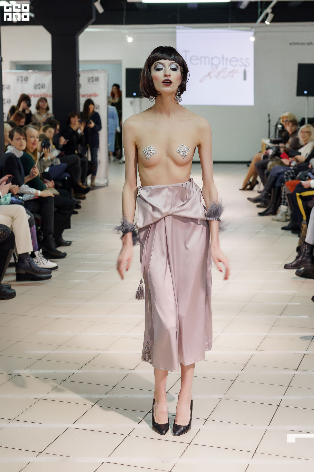 01.02.20_StreetFashionShow АртМуза_0092.JPG