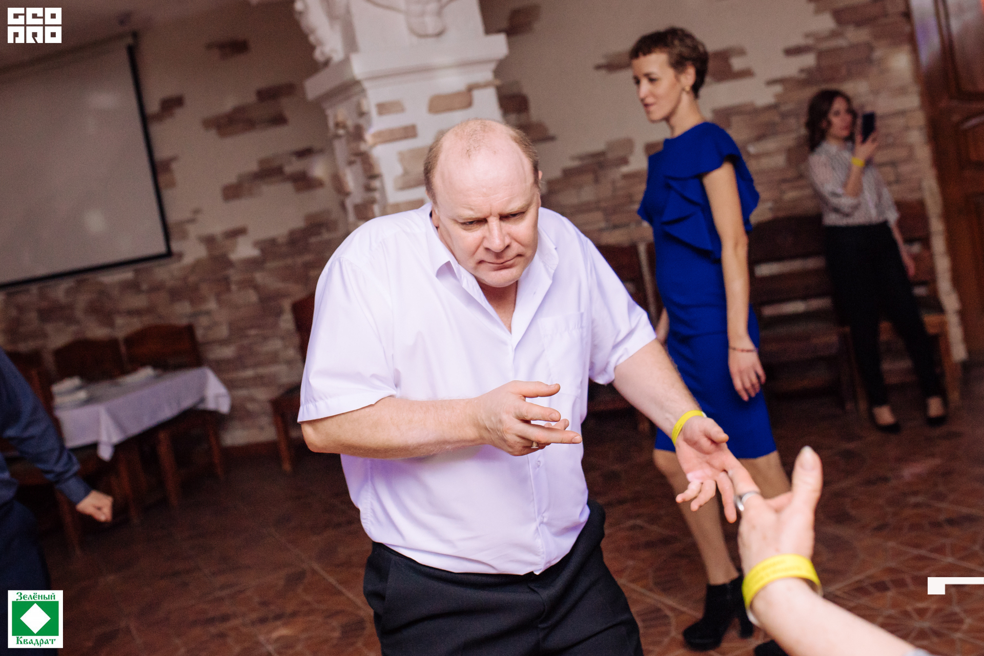 20-02-08 22-19-10.jpg