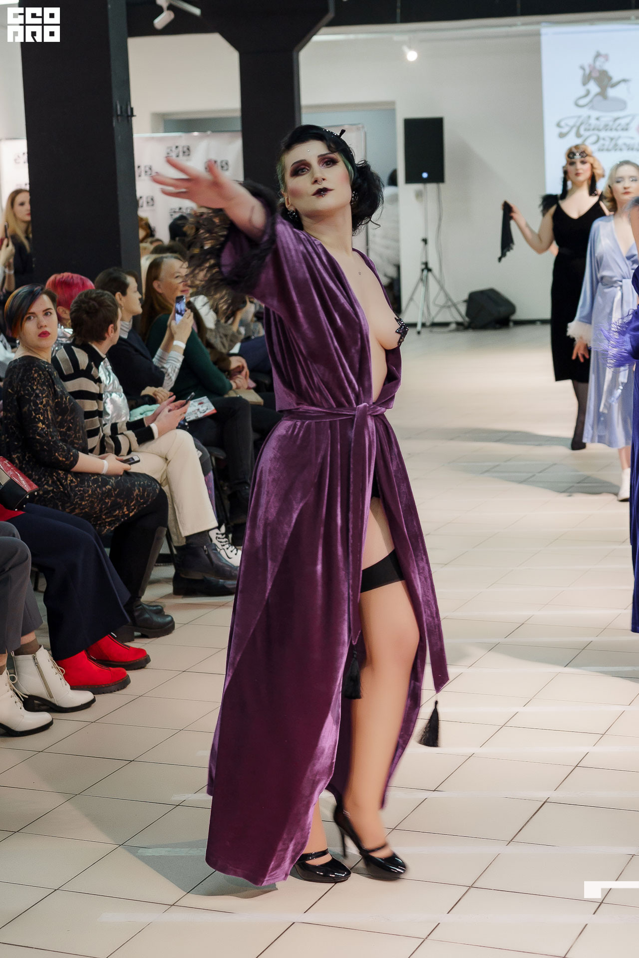 01.02.20_StreetFashionShow АртМуза_0124.JPG