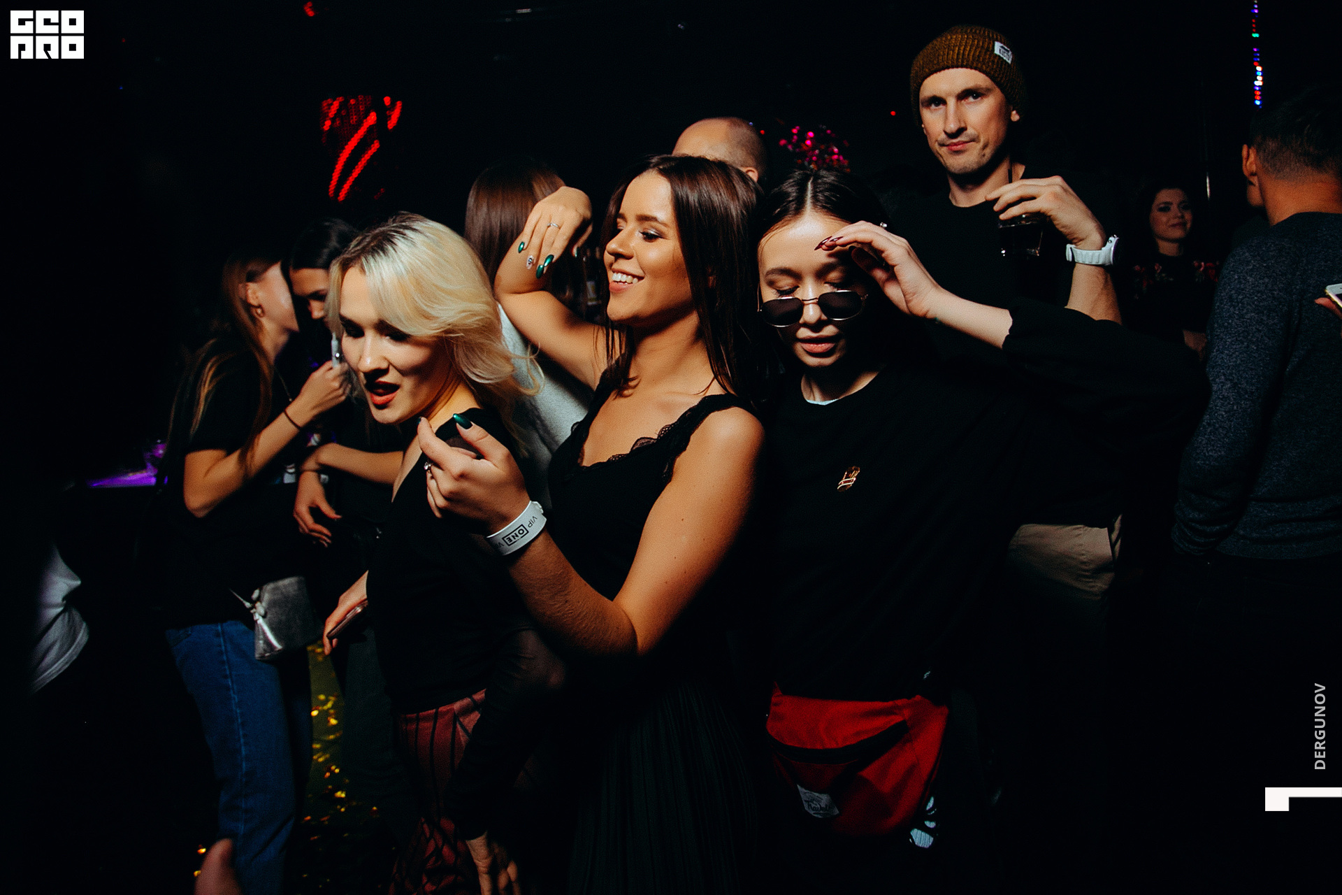 2019-11-17 01-51-17IMG_9068.jpg