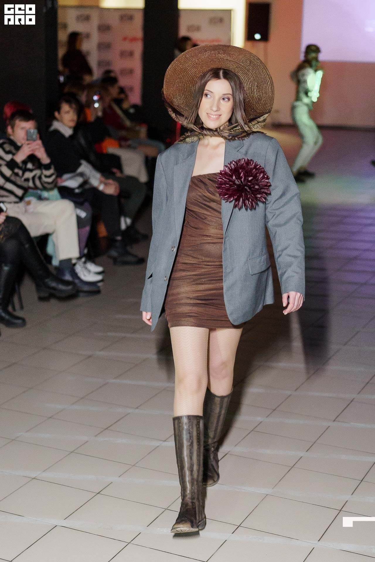 01.02.20_StreetFashionShow АртМуза_0476.JPG