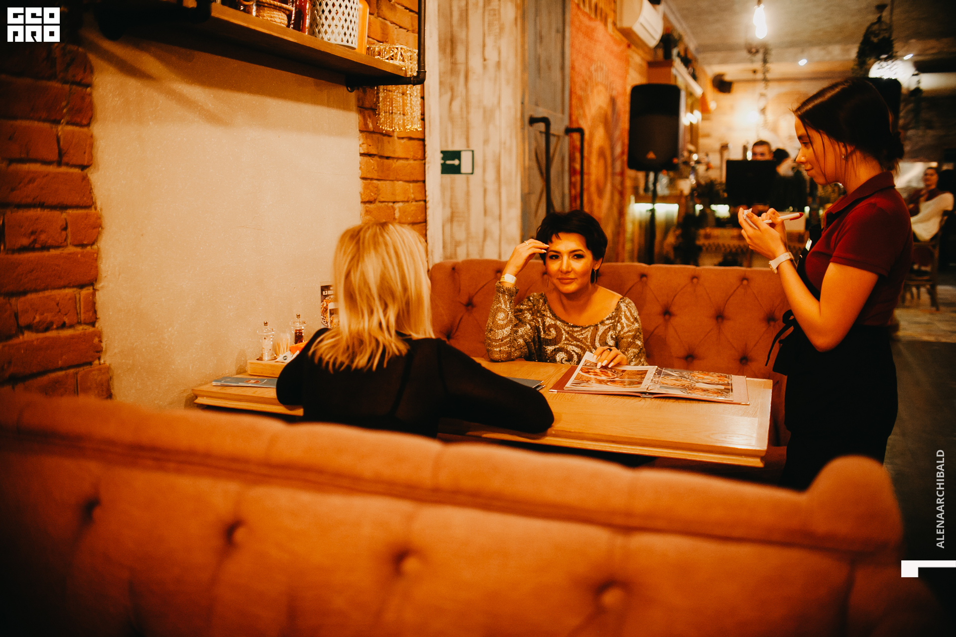 2019-10-25 20-00-00_alenaarchibald_0099.jpg