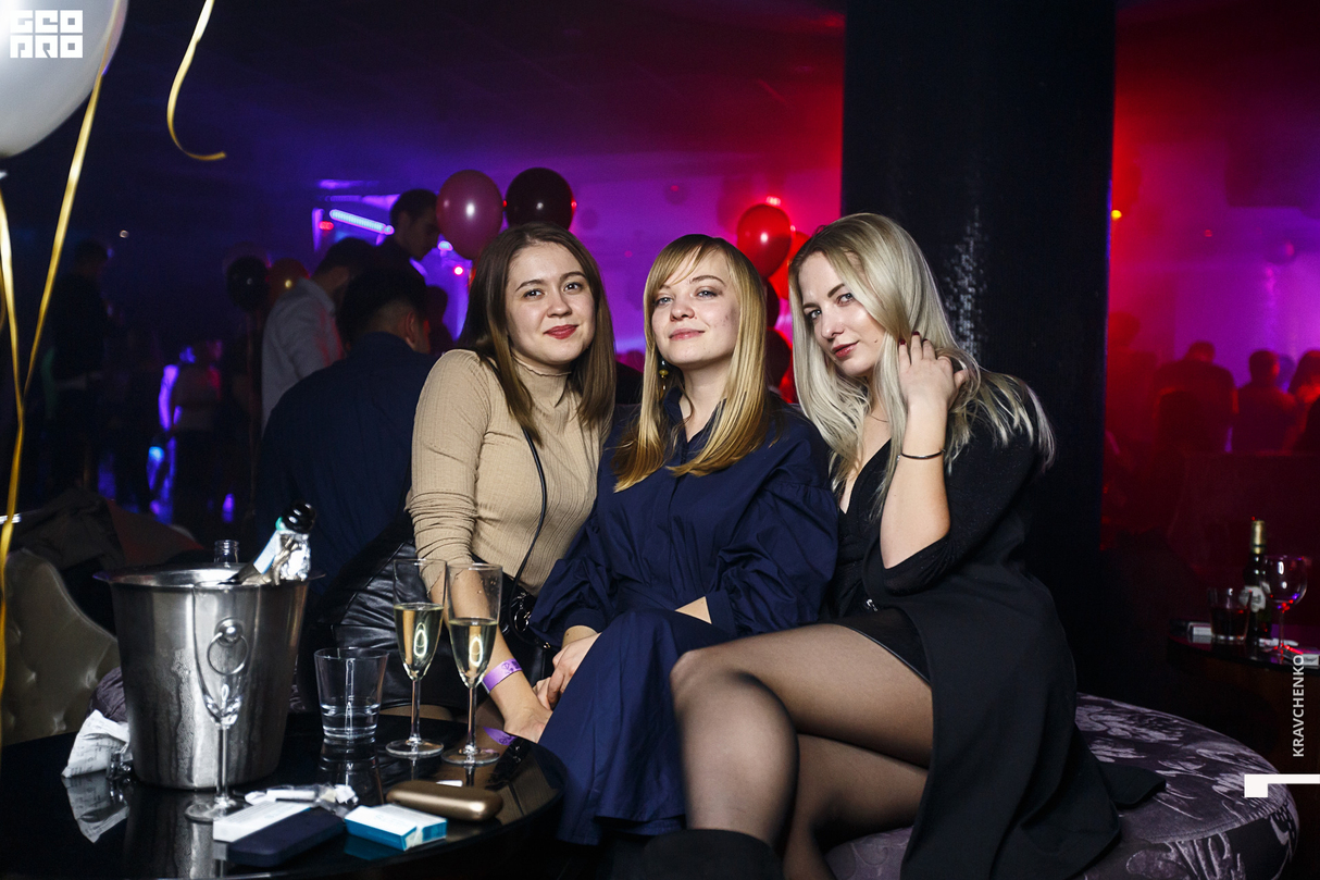 Student night/Forever 18 14