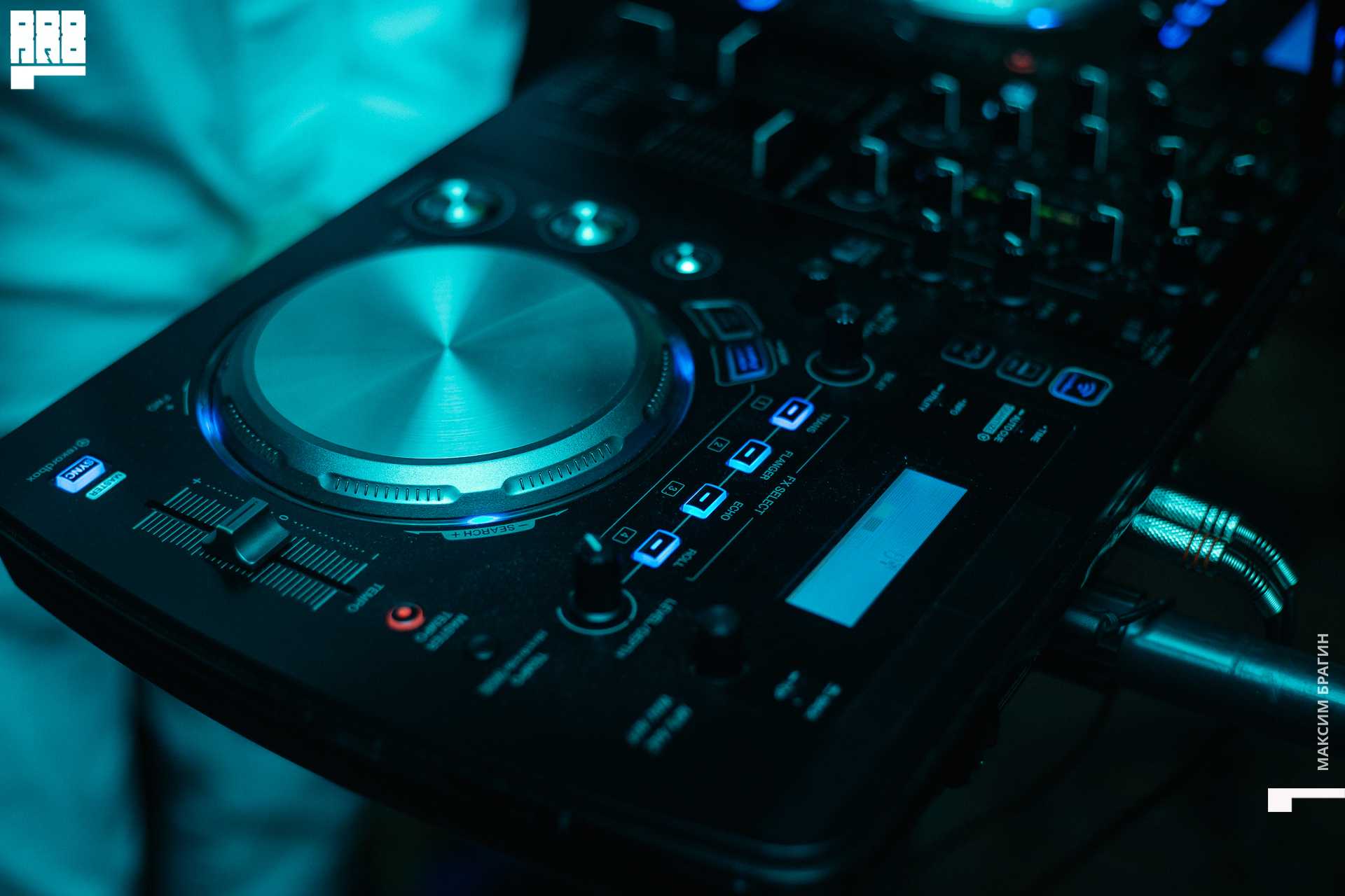 2019-12-24 21-08-93 Maxbragin.jpg