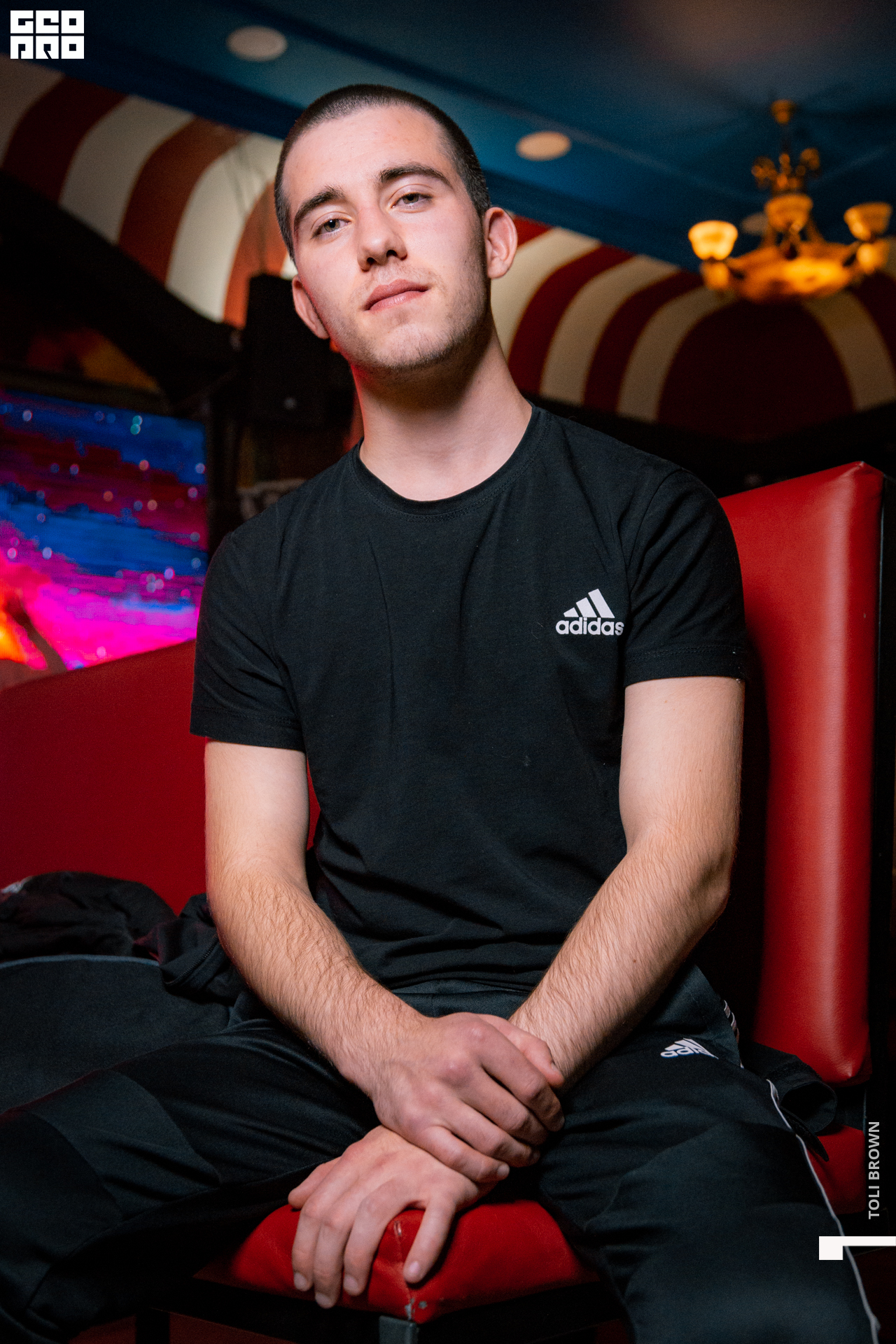 _030_17.10.20_Toli Brown.jpg