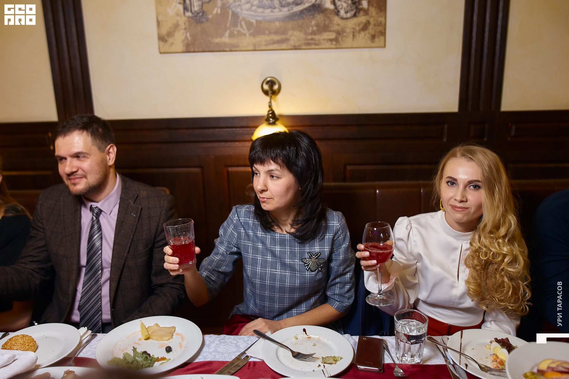 007 191228_195445_uri_0007.jpg