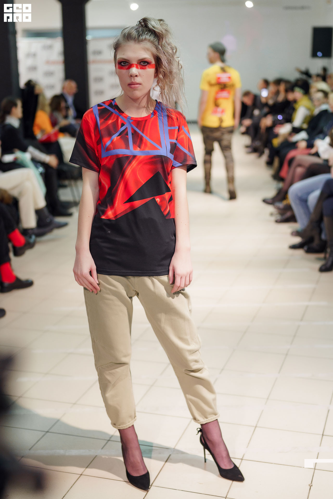 01.02.20_StreetFashionShow АртМуза_0923.JPG