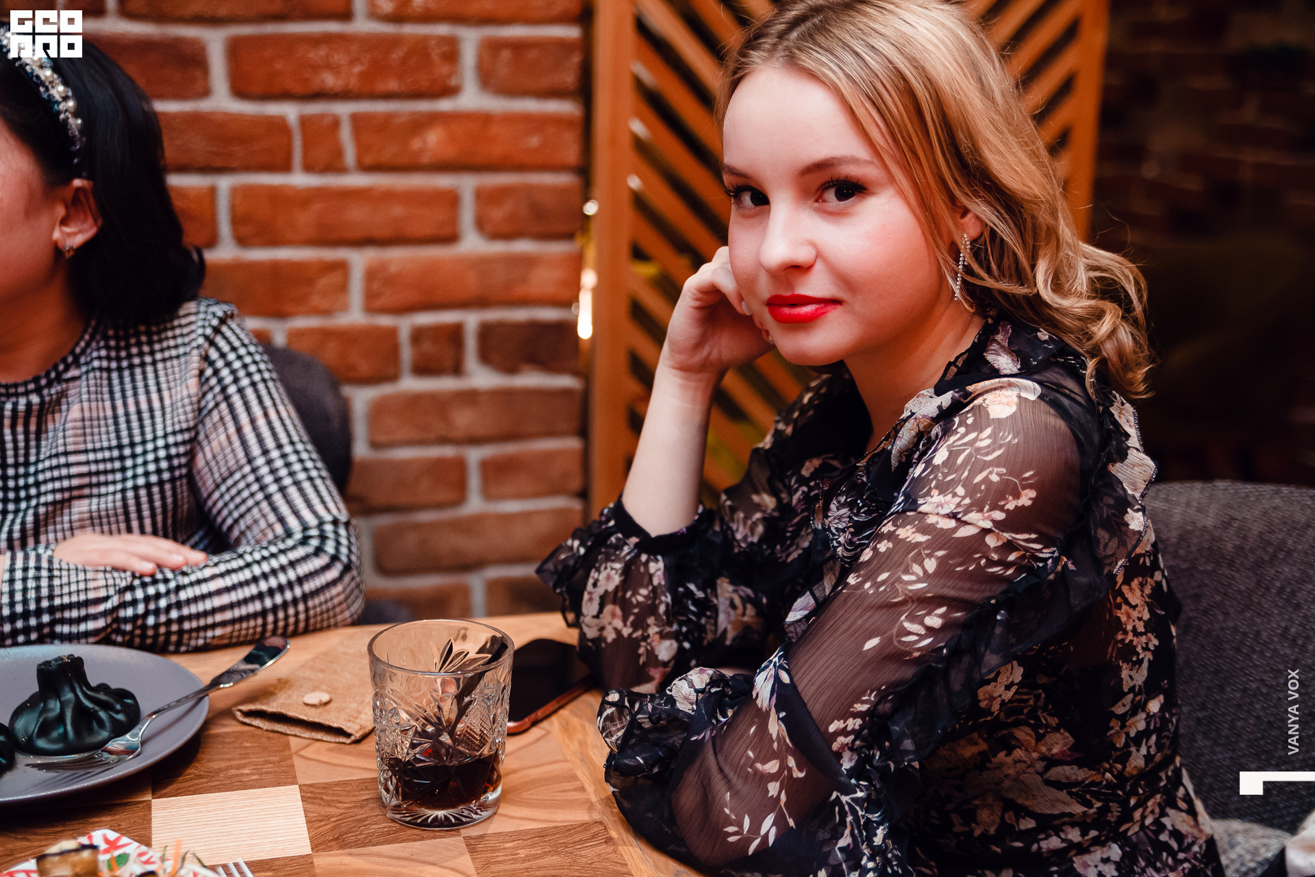 2019-12-20 20-00-00_Вокс_0089.jpg