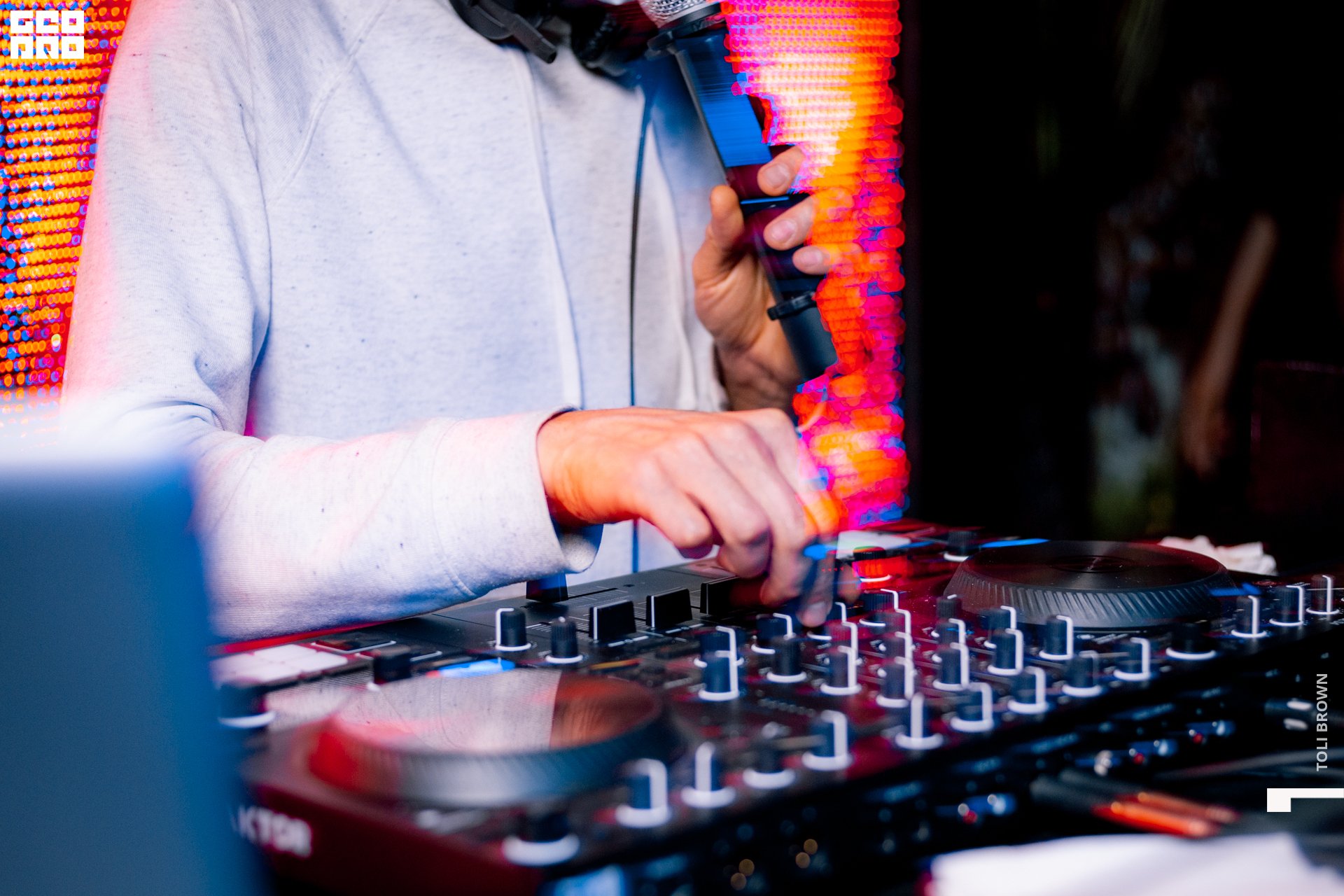 _006_17.10.20_Toli Brown.jpg