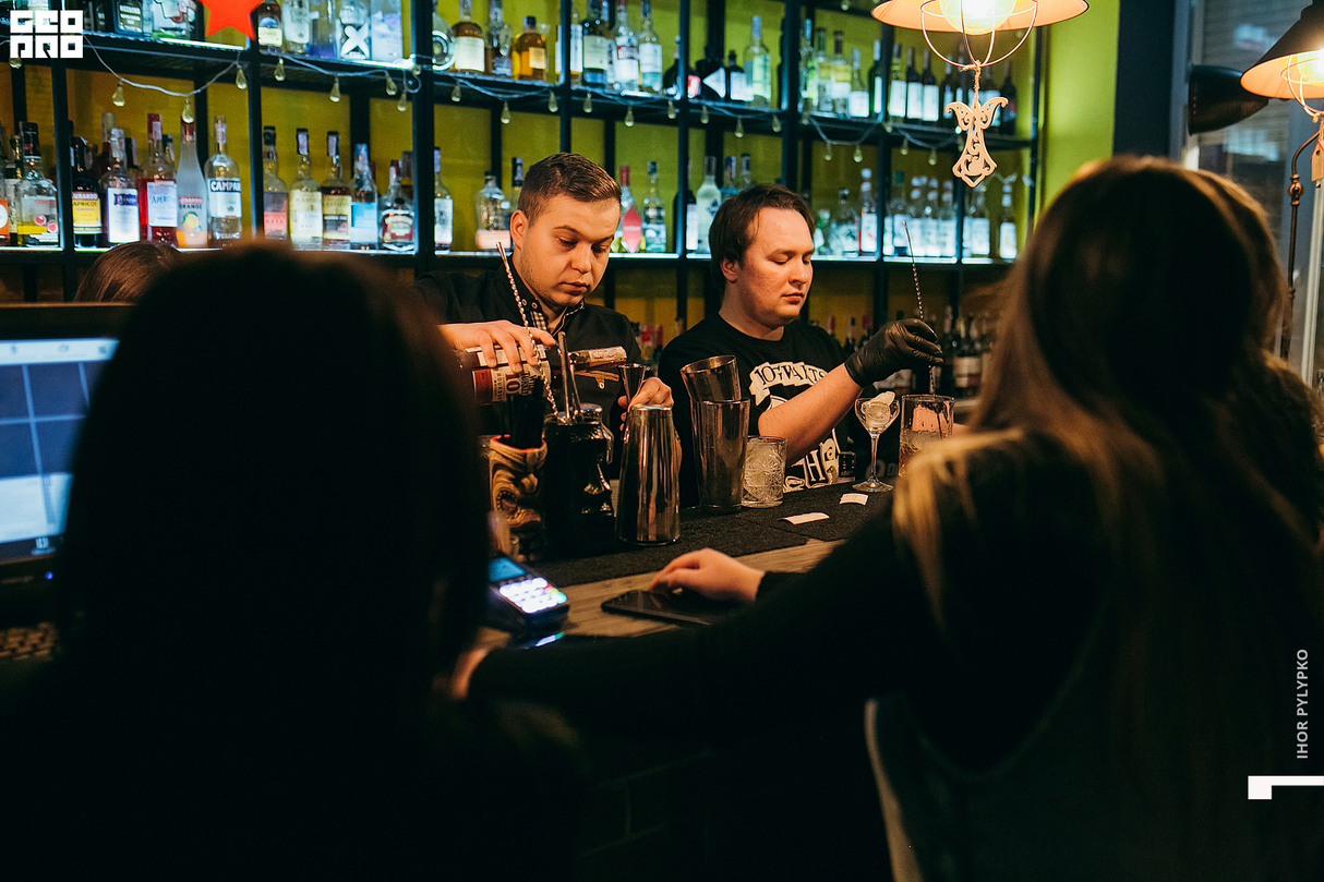 Guest Bartending PAN JA PAN 26
