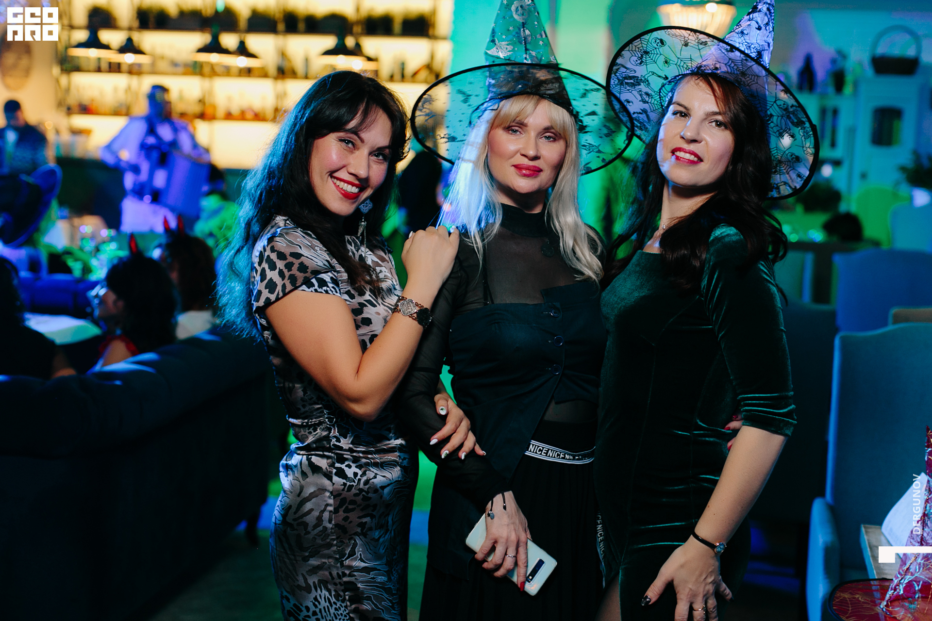 2020-10-31 19-36-38IMG_9398.jpg