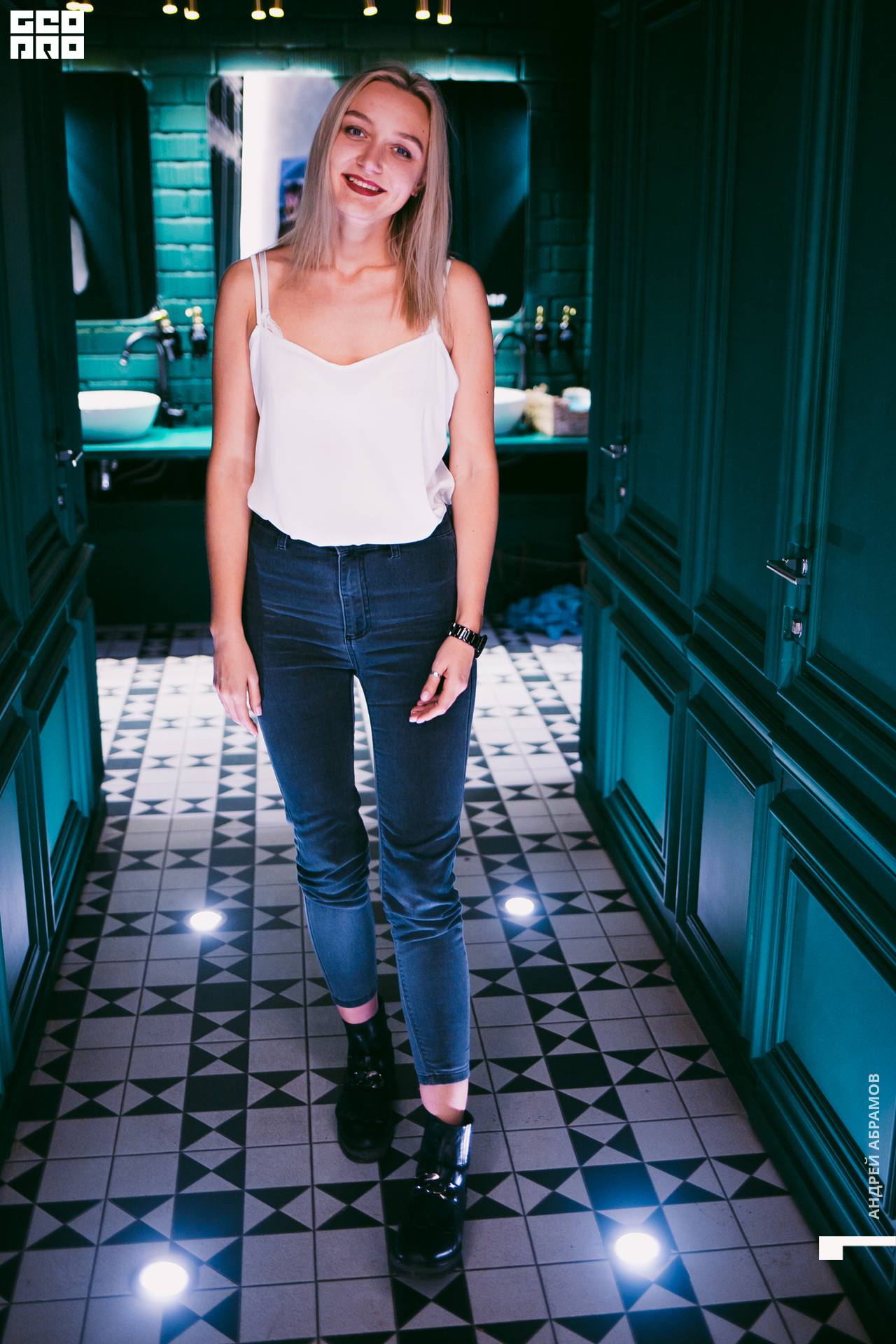 131219 Птичка и 5561 Абрамов для загрузки  0165.jpg