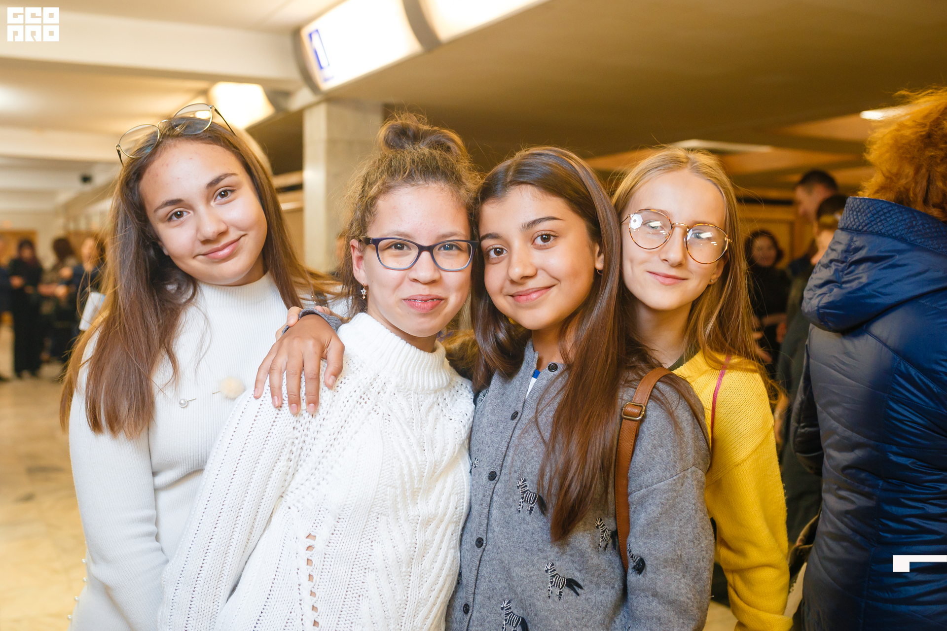 19-10-14 18-53-08.jpg