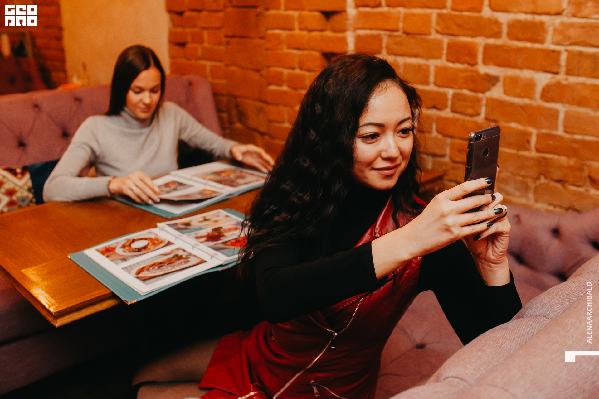 2019-11-29 20-00-26_alenaarchibald_0034.jpg