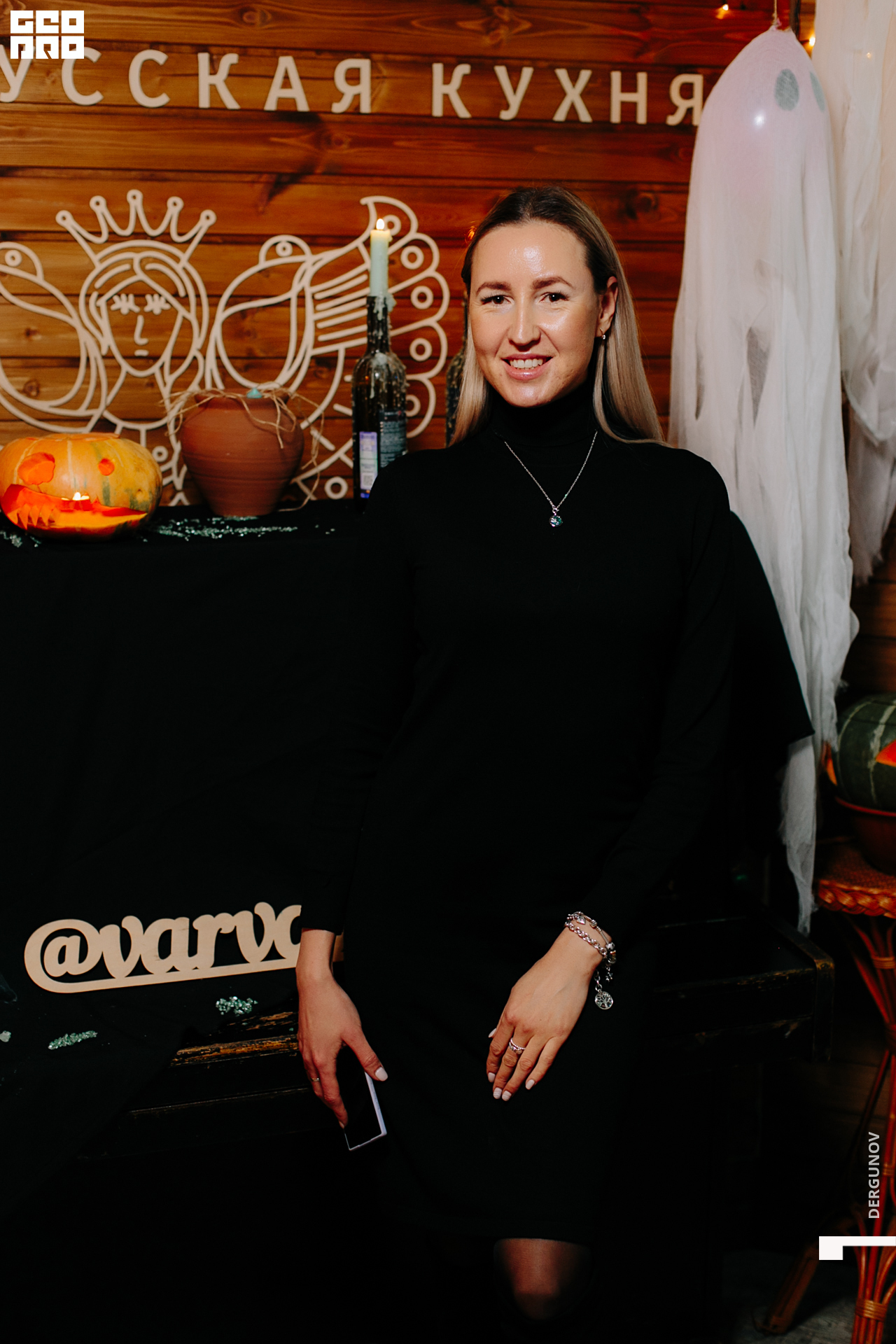 2020-10-31 20-06-55IMG_9670.jpg