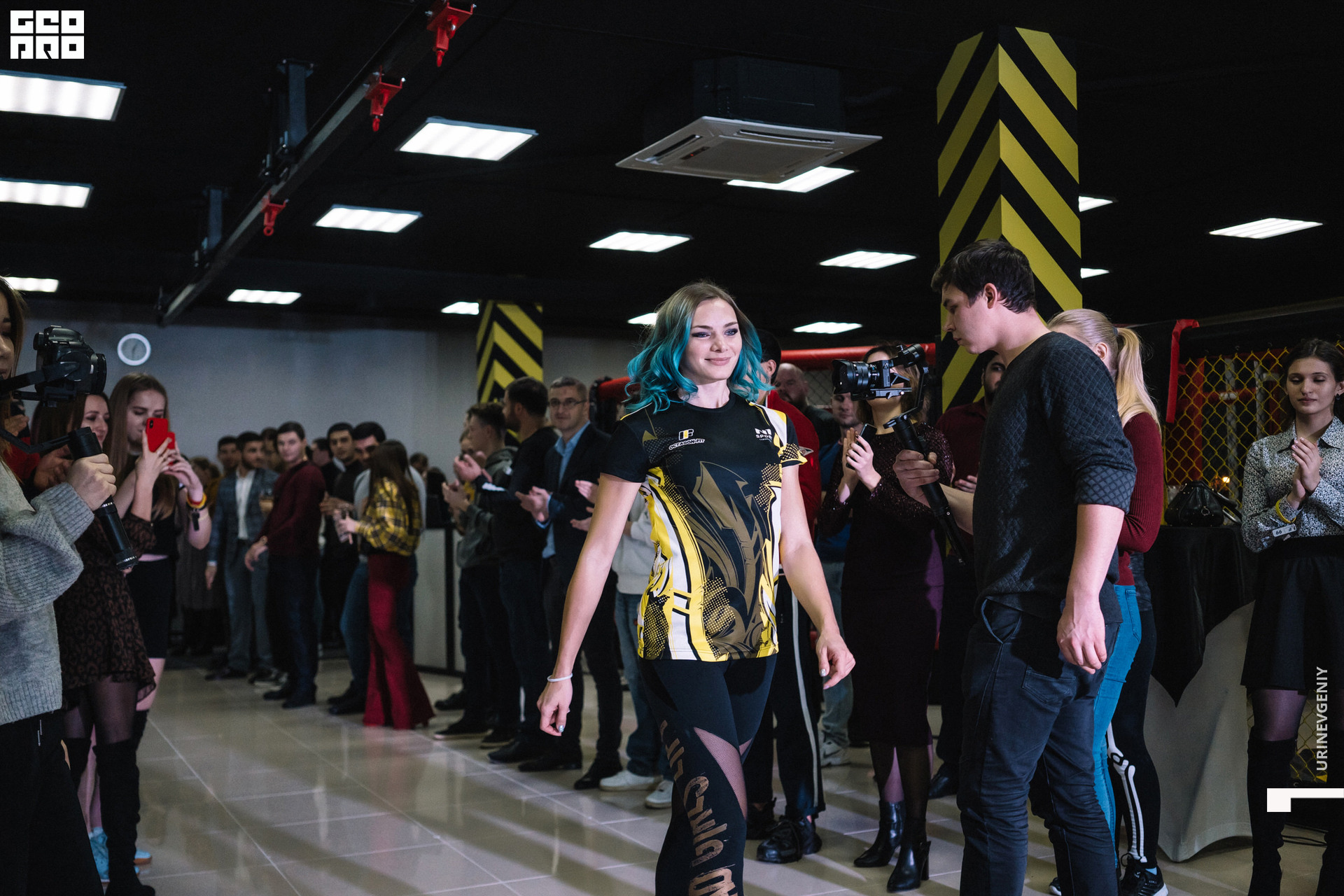 29.11. octagon fit (45).jpg