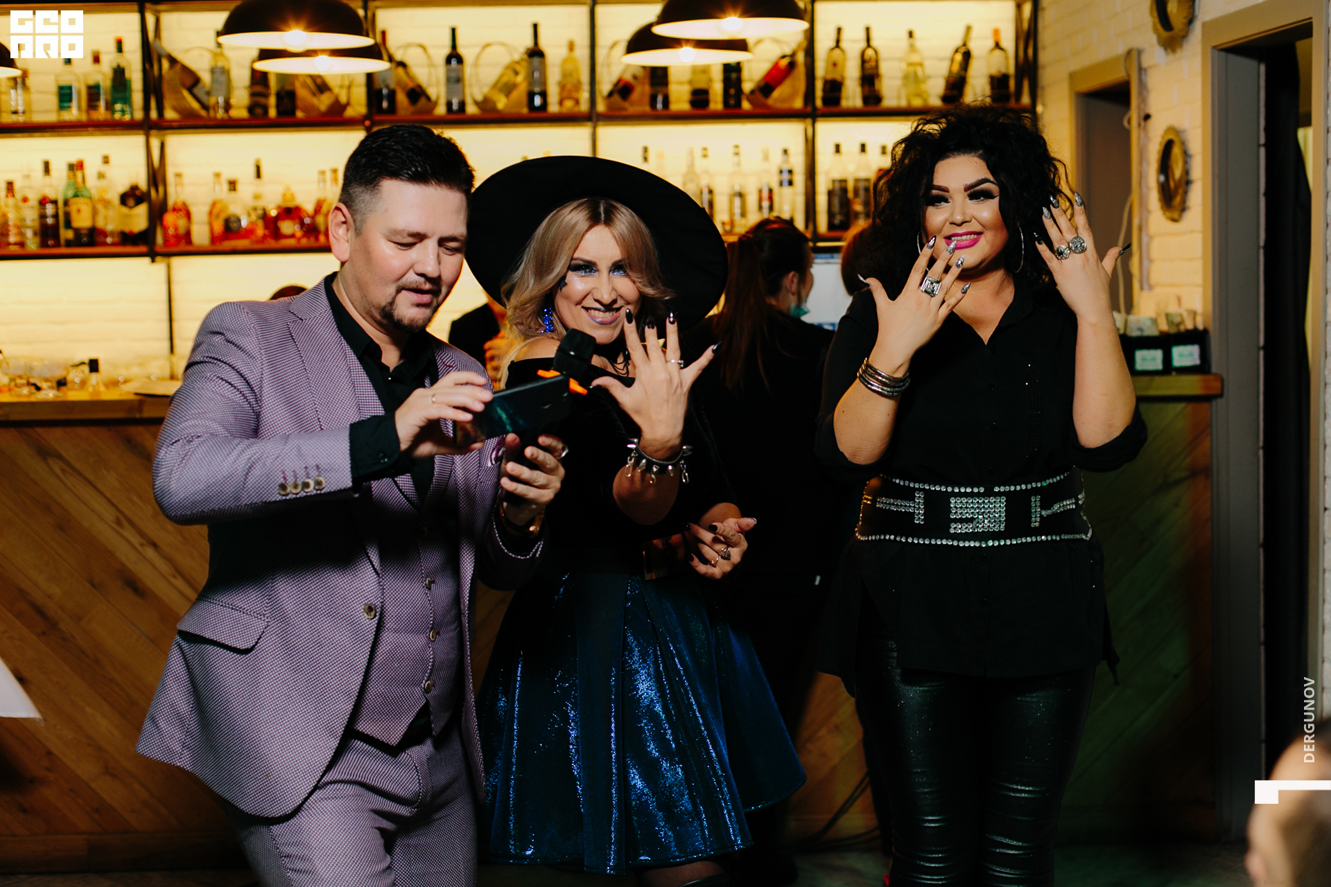 2020-10-31 19-54-49IMG_9598.jpg