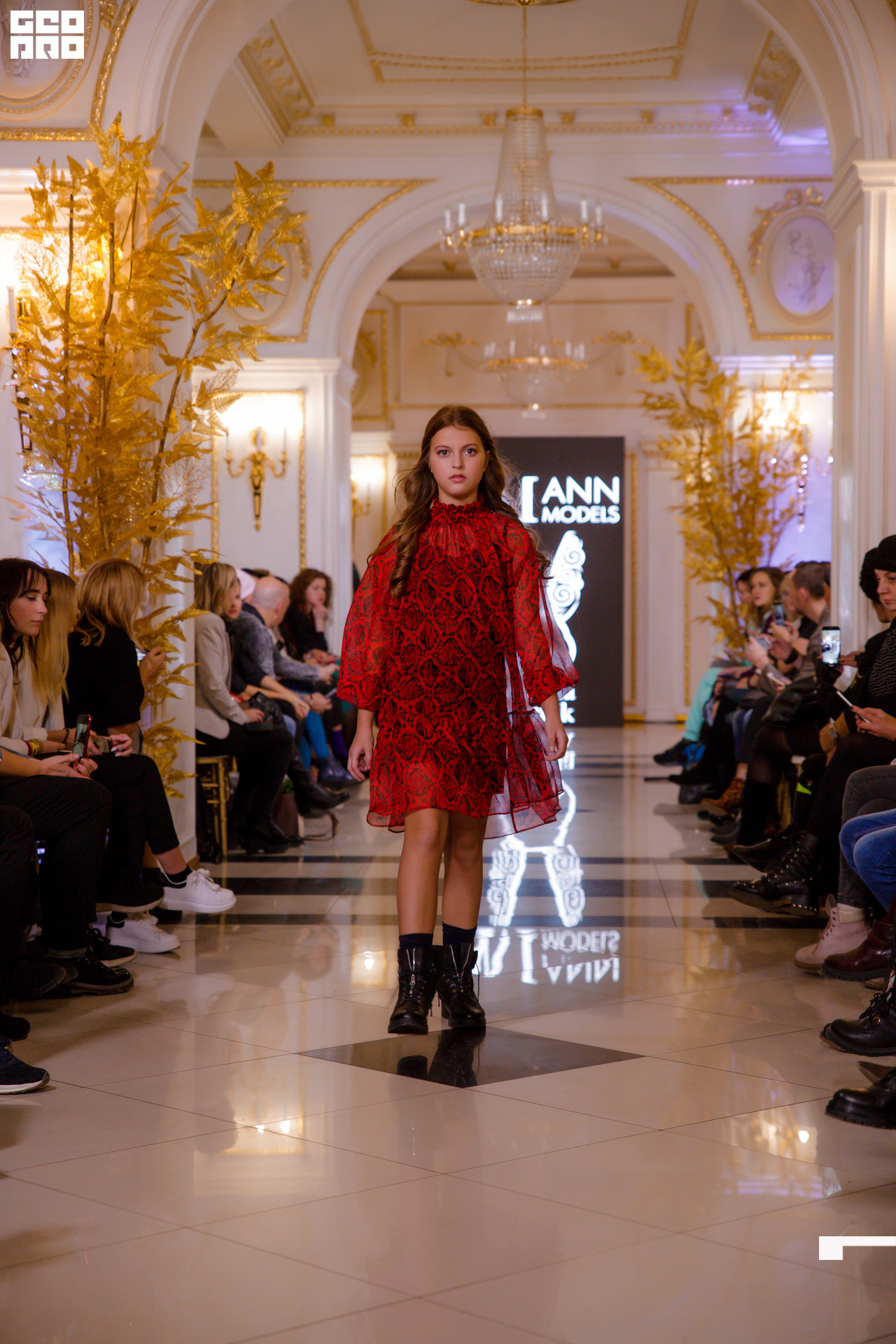 23.11.19_Neva Fashion Week Day 1_0375.JPG