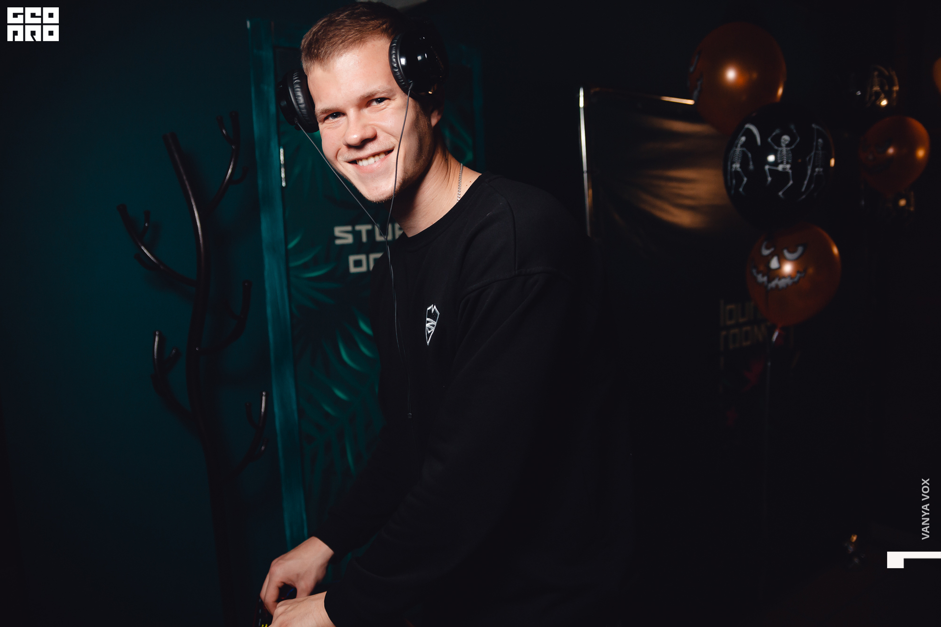 2019-11-01 23-00-00_Вокс_0054.jpg