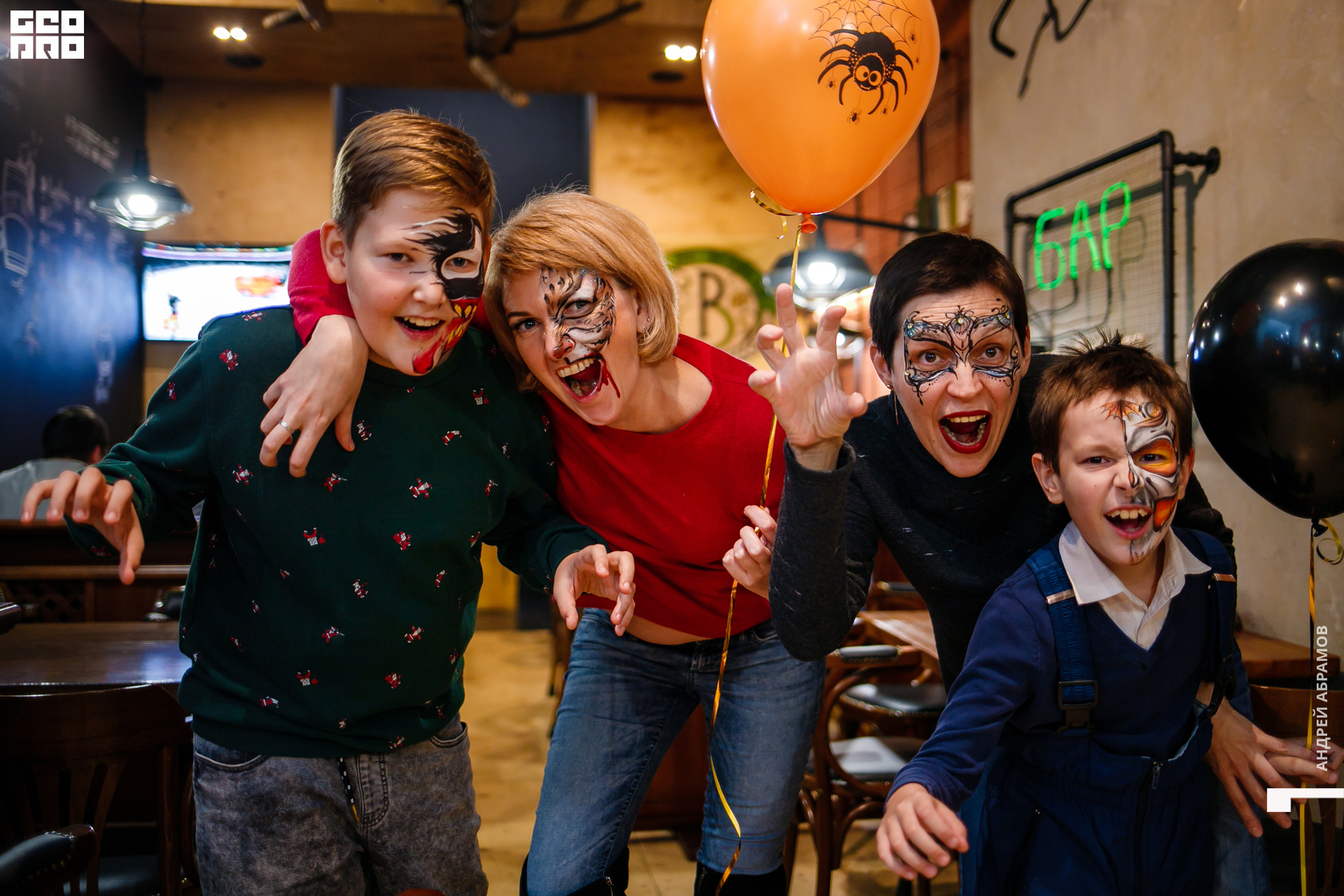 311019 Бар на Бейвеля Абрамов 0098.jpg