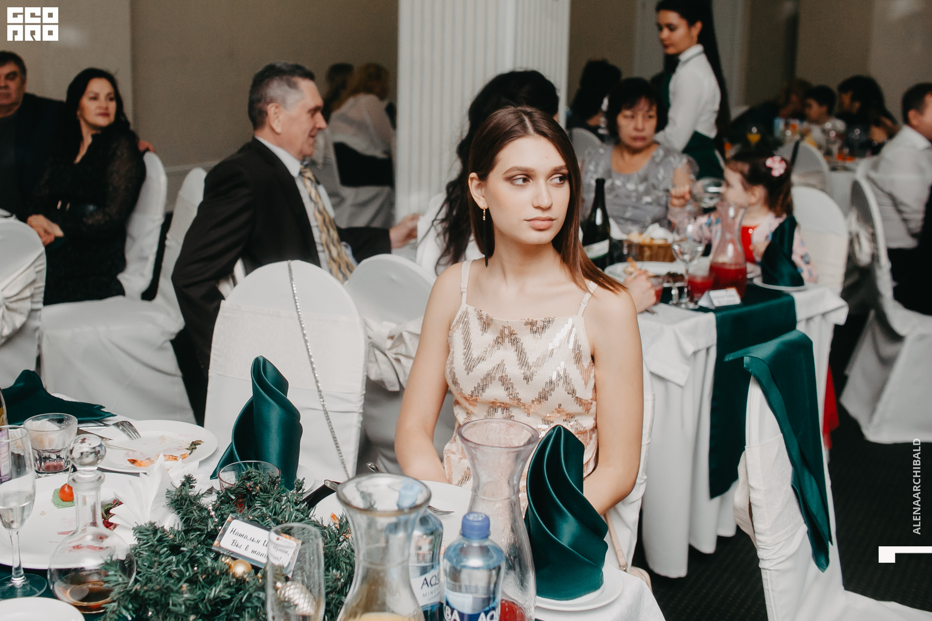 2019-12-31 21-30-25_alenaarchibald_0094.jpg