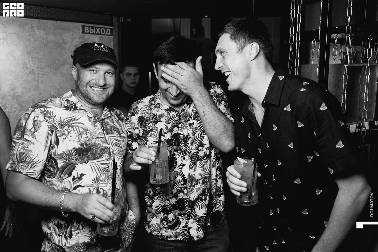 Friday party 26