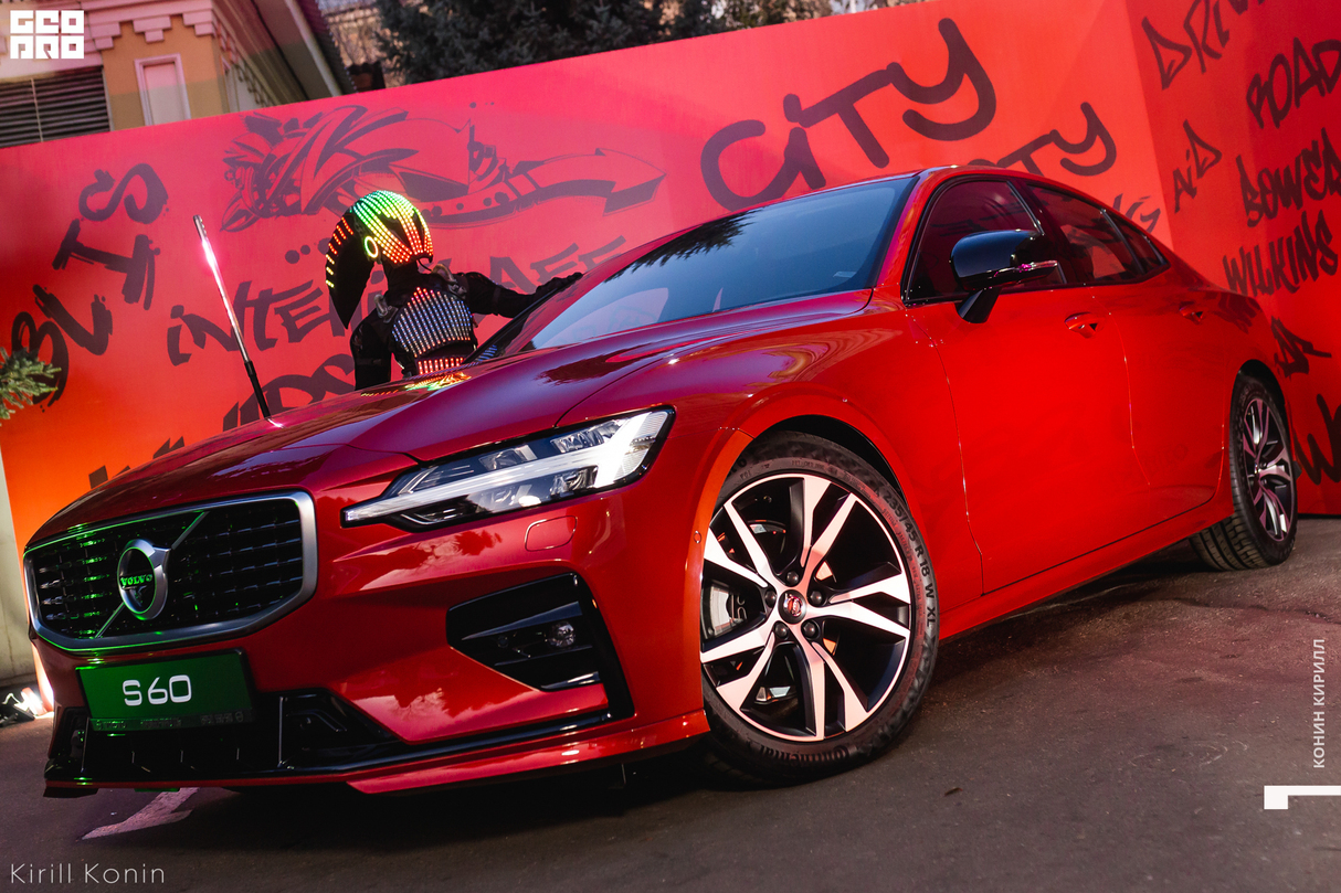 Презентация Volvo S60 27
