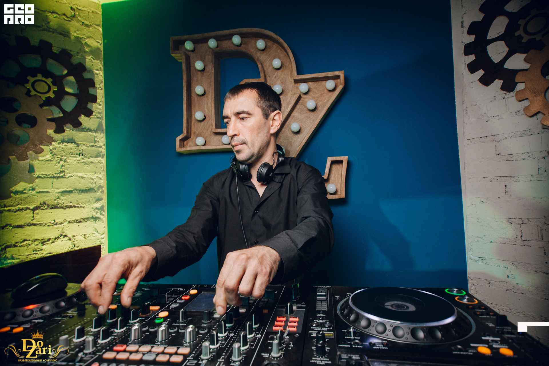 19-10-11 23-21-05.jpg