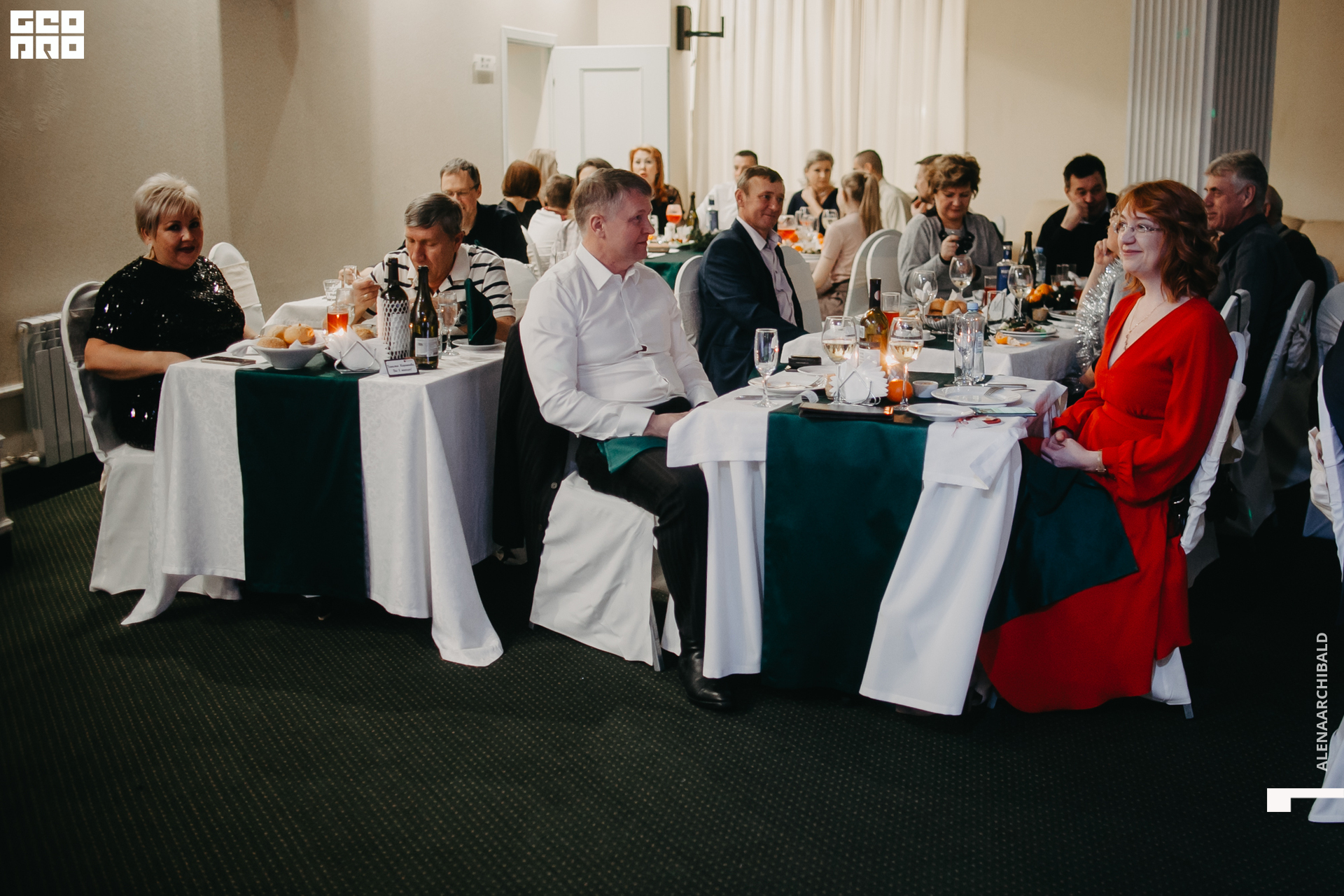 2019-12-31 21-30-25_alenaarchibald_0119.jpg