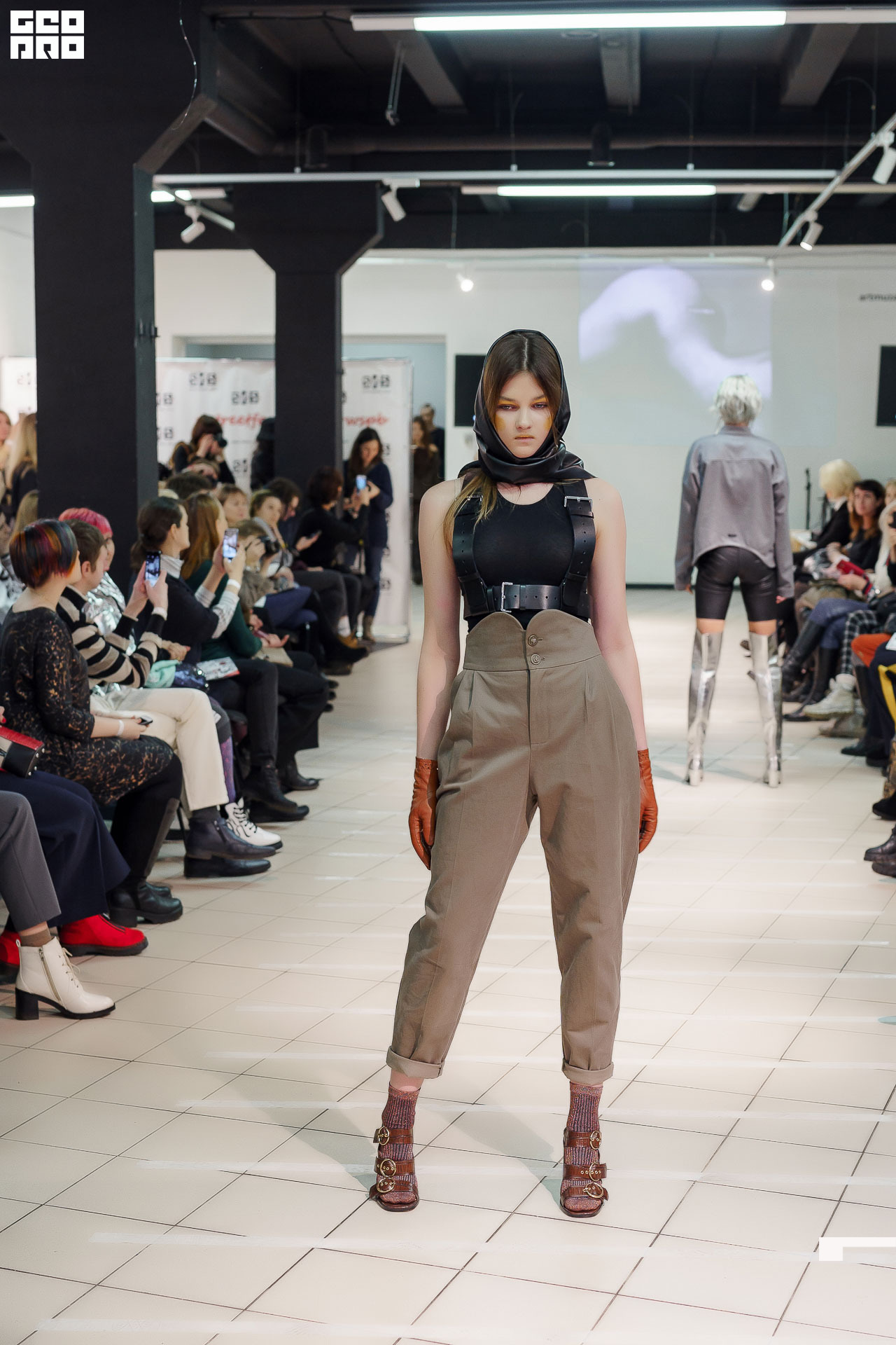 01.02.20_StreetFashionShow АртМуза_0134.JPG