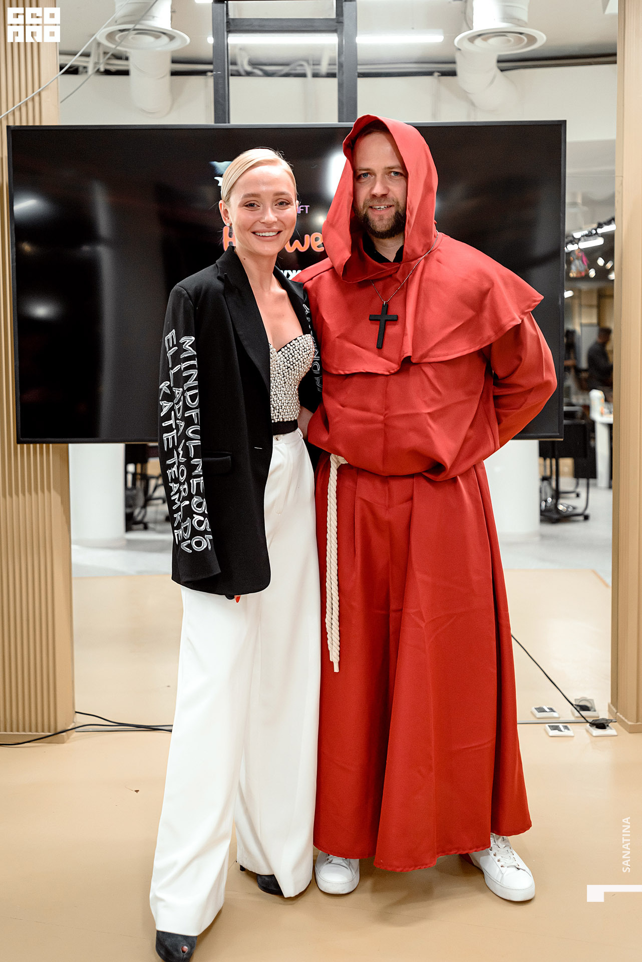 0013_2020-10-31_20-00-01 - Sanatina.jpg