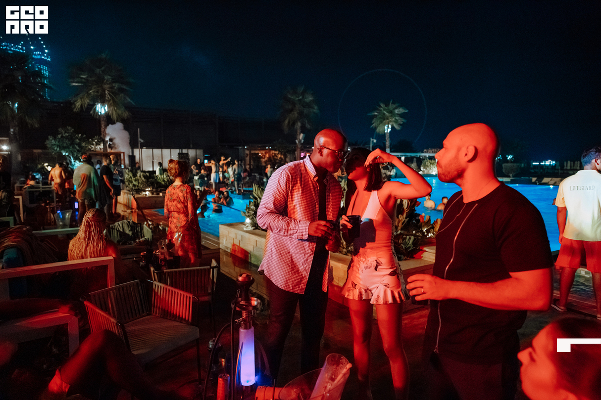 Vogue Azure Beach Rixos 23