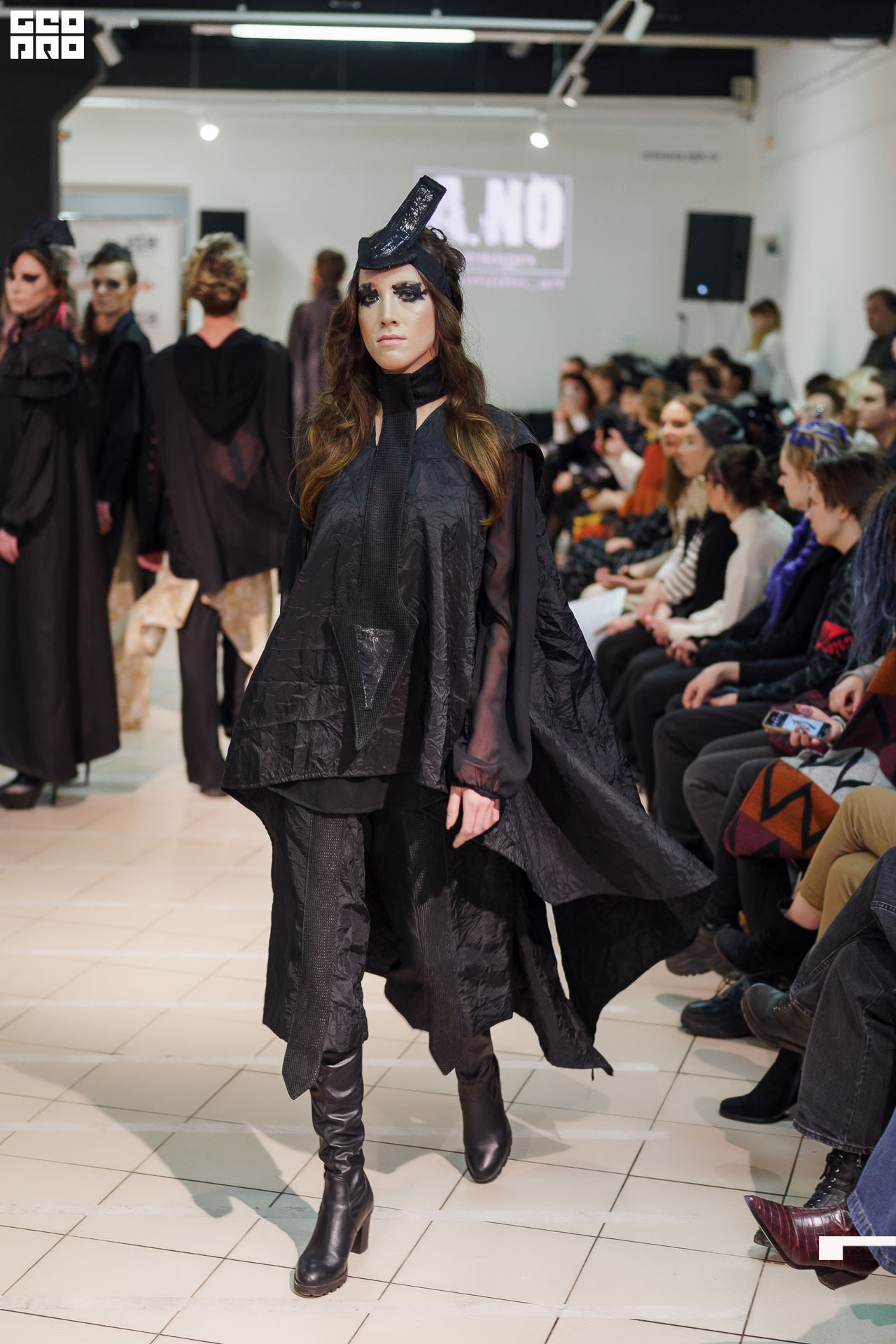 01.02.20_StreetFashionShow АртМуза_0715.JPG