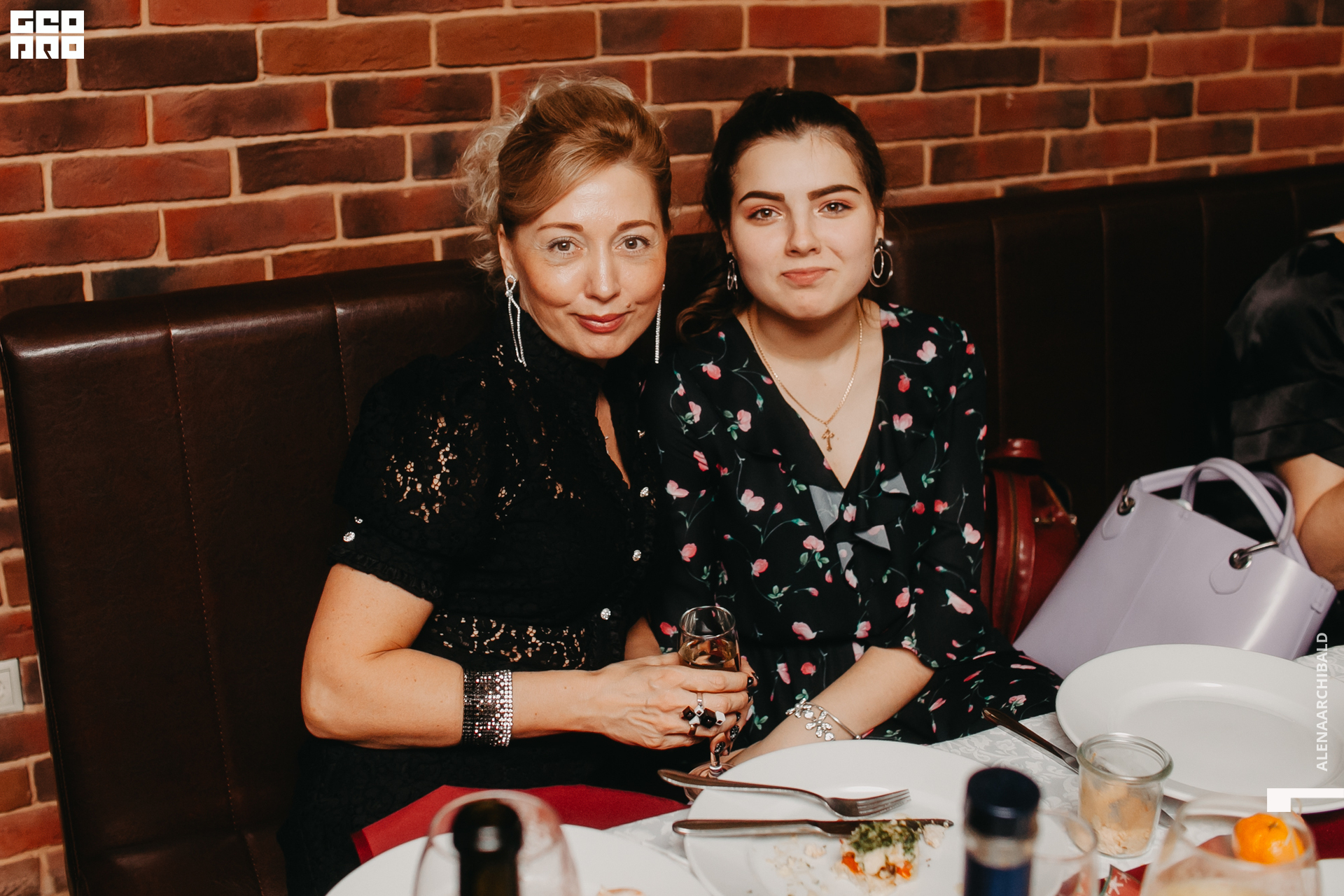 2019-12-31 21-30-25_alenaarchibald_0180.jpg