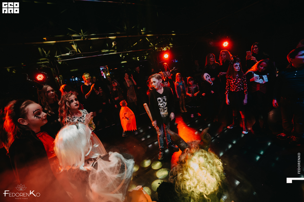 Halloween от модельного агенства YA Models в клубе "Гараж" 9